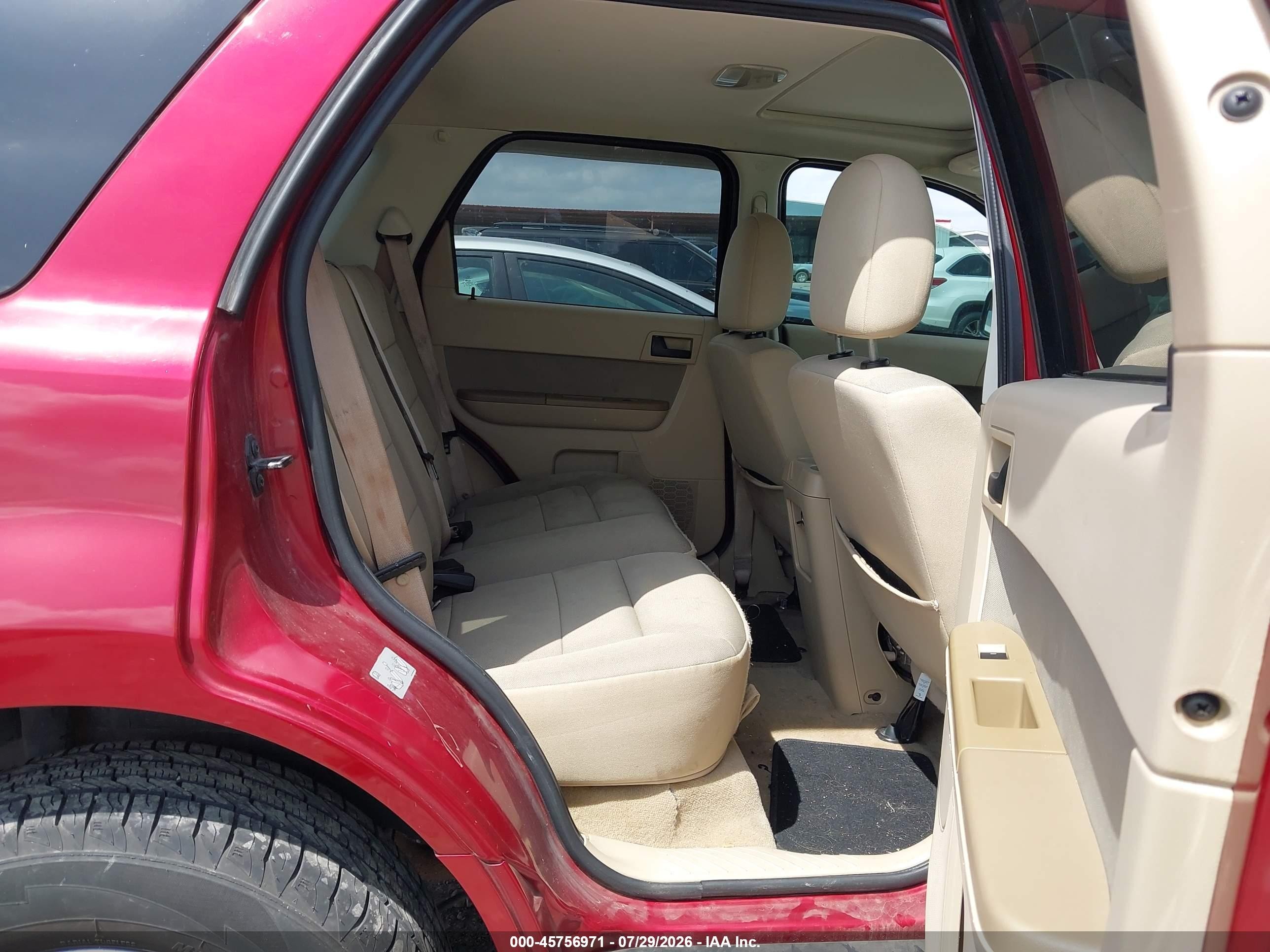 2012 Ford Escape Xlt Red vin: 1FMCU0DG6CKB53351