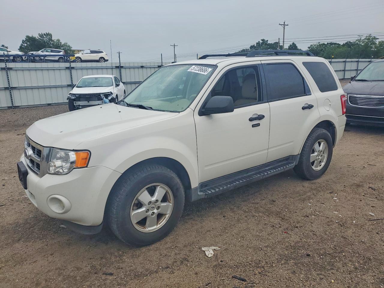 2012 Ford Escape Xlt White vin: 1FMCU0DG6CKB62826