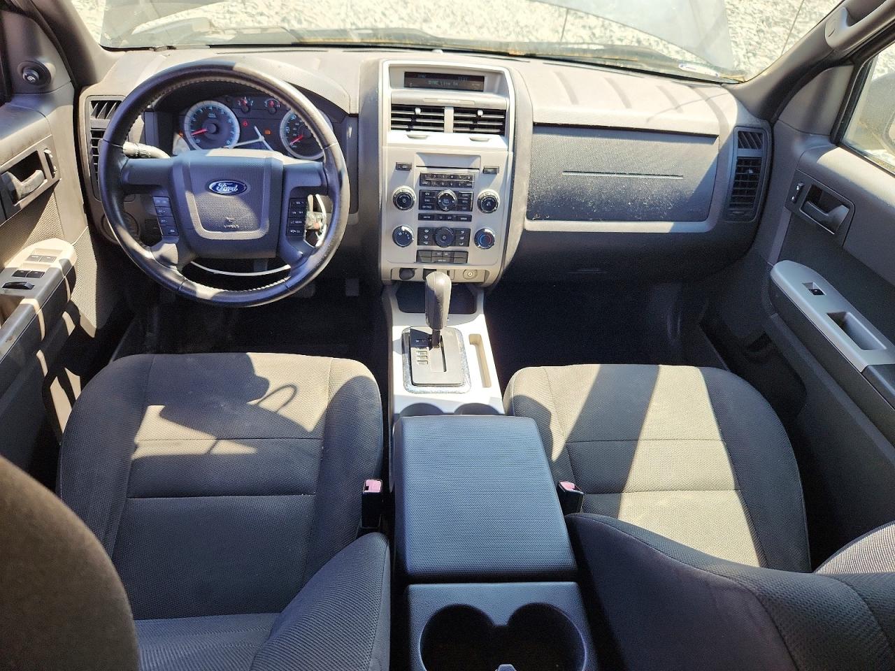 2010 Ford Escape Xlt Black vin: 1FMCU0DG7AKB10599