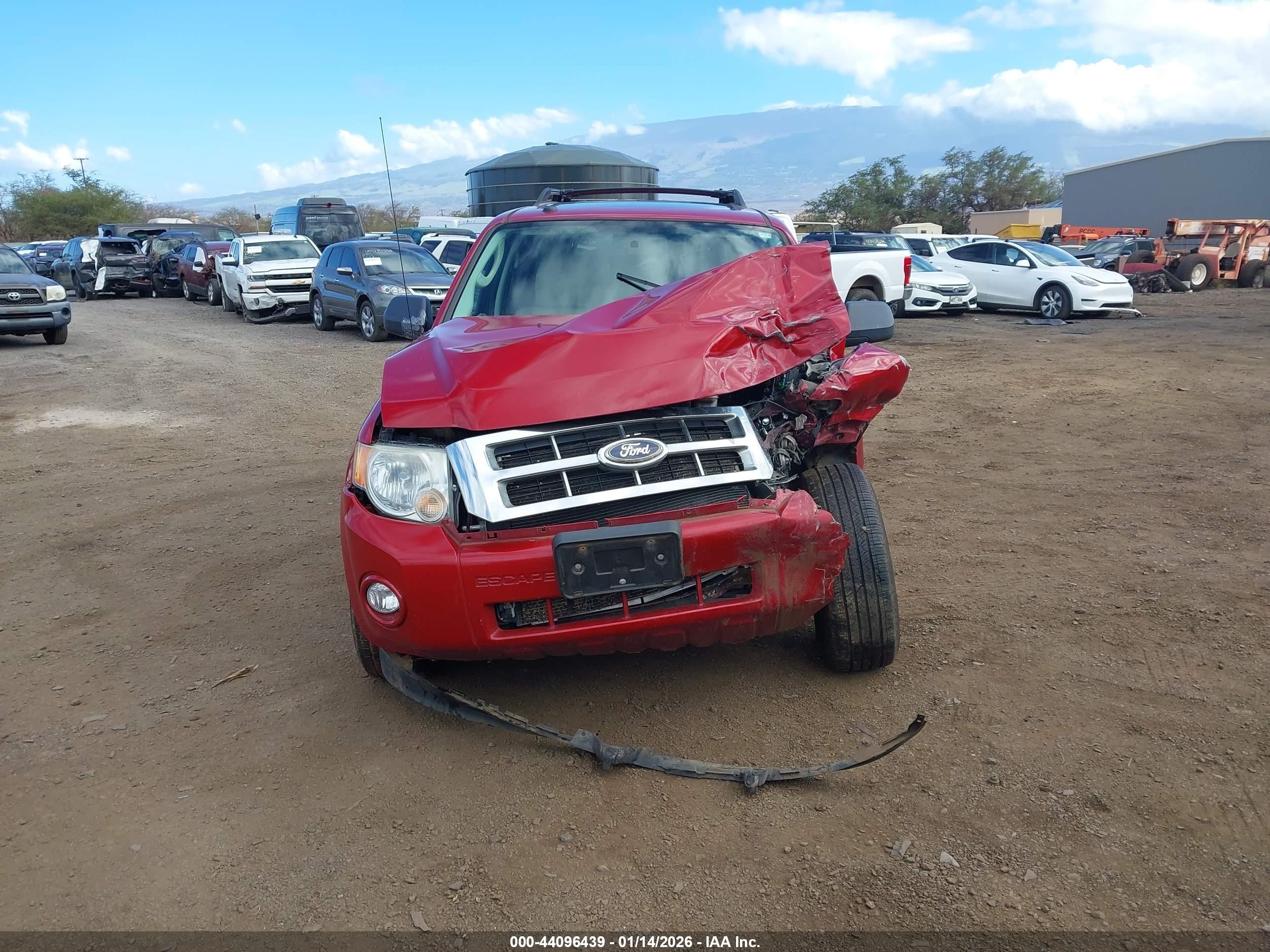2010 Ford Escape Xlt Red vin: 1FMCU0DG7AKD45858