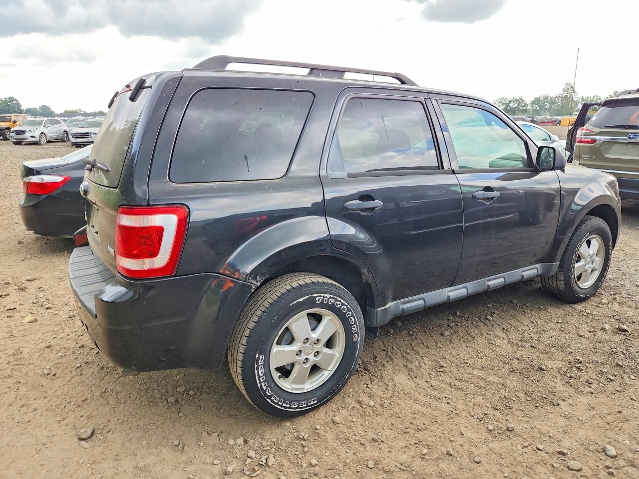 2011 Ford Escape Xlt Black vin: 1FMCU0DG7BKB27176