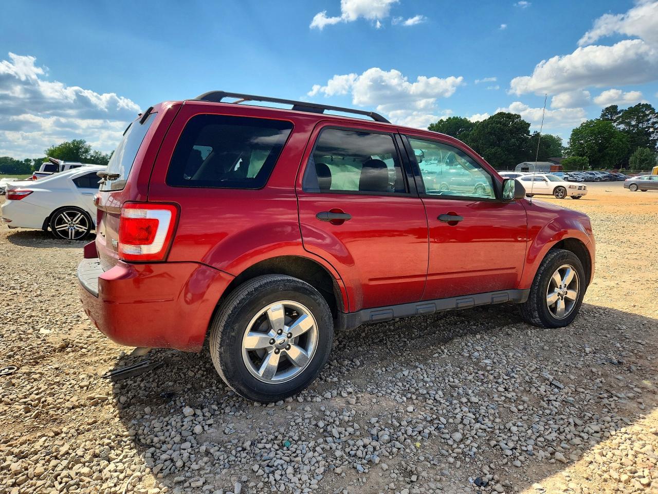 2012 Ford Escape Xlt Red vin: 1FMCU0DG7CKC13170