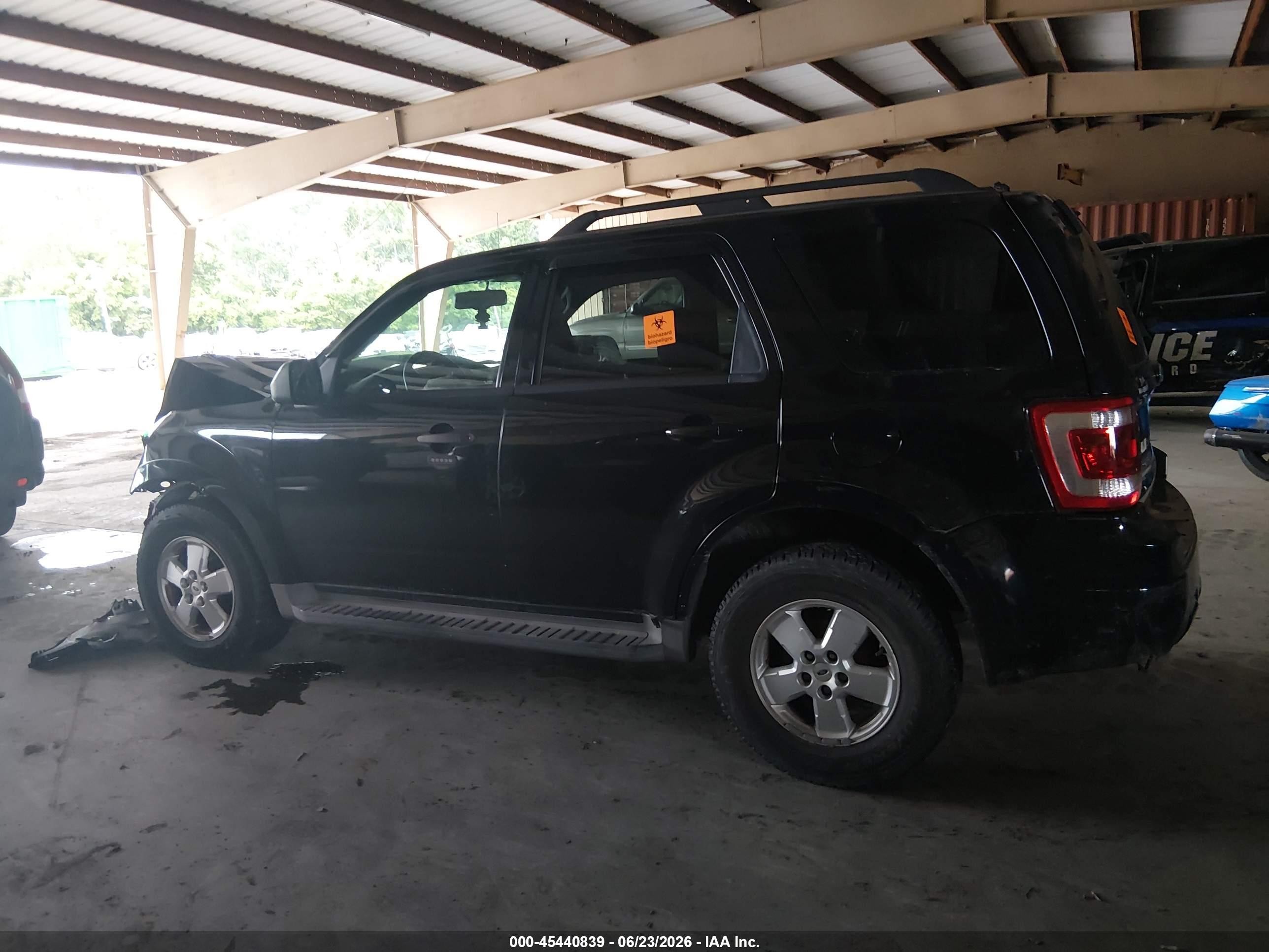 2010 Ford Escape Xlt Black vin: 1FMCU0DG8AKC75772