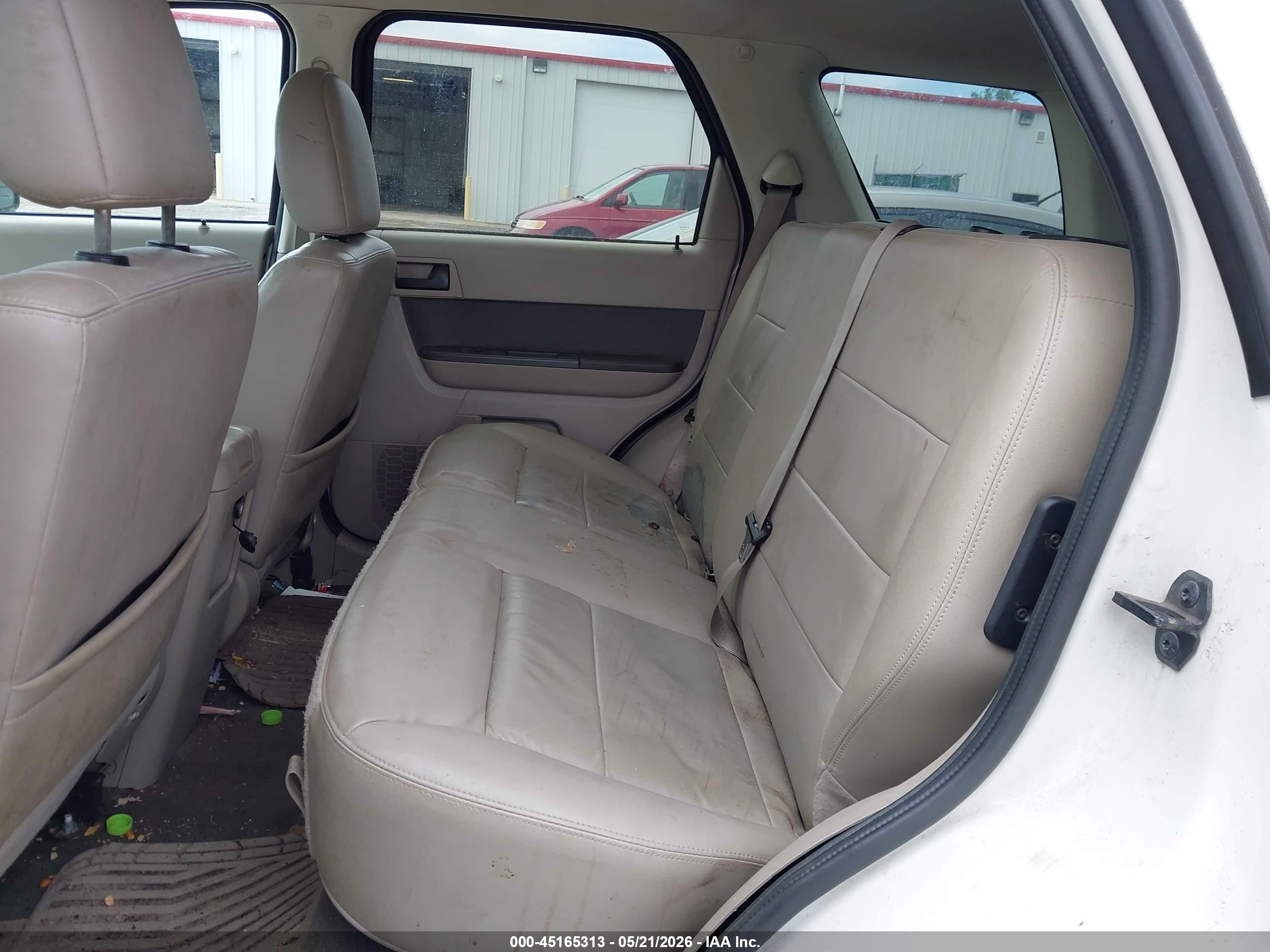 2011 Ford Escape Xlt Automatic Белый vin: 1FMCU0DG8BKA29760