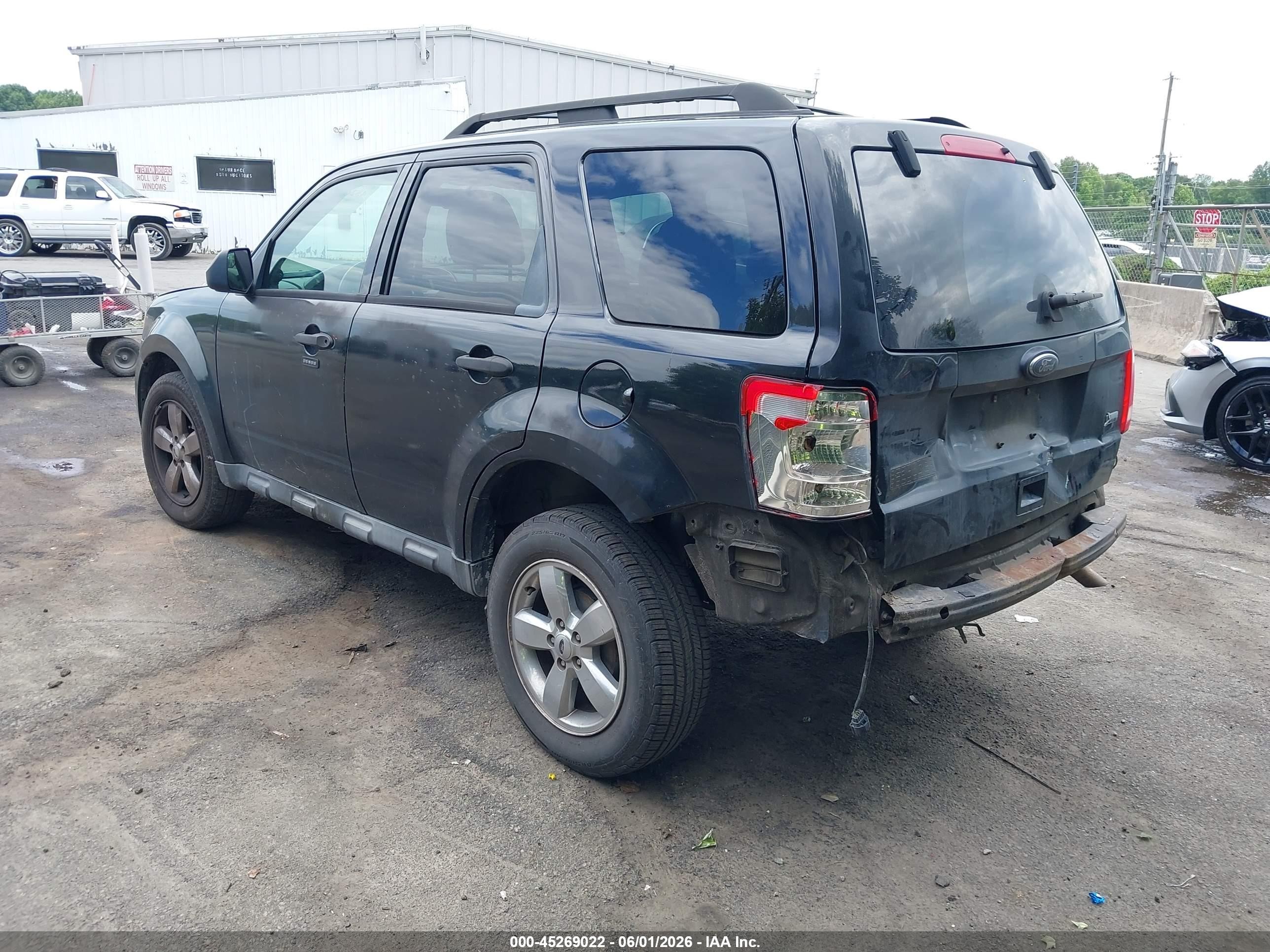2011 Ford Escape Xlt Black vin: 1FMCU0DG8BKA31251