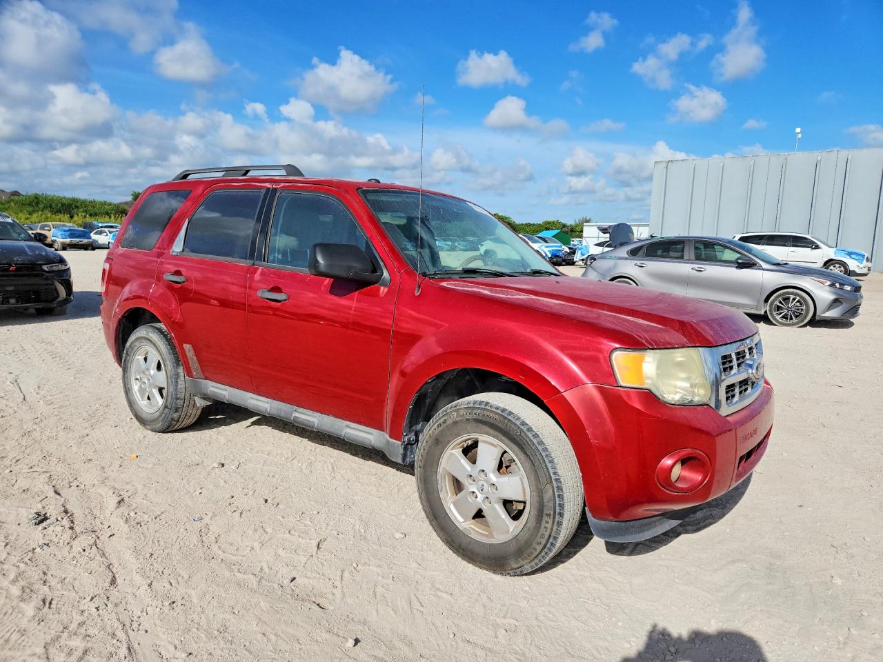 2011 Ford Escape Xlt Красный vin: 1FMCU0DG8BKA53122