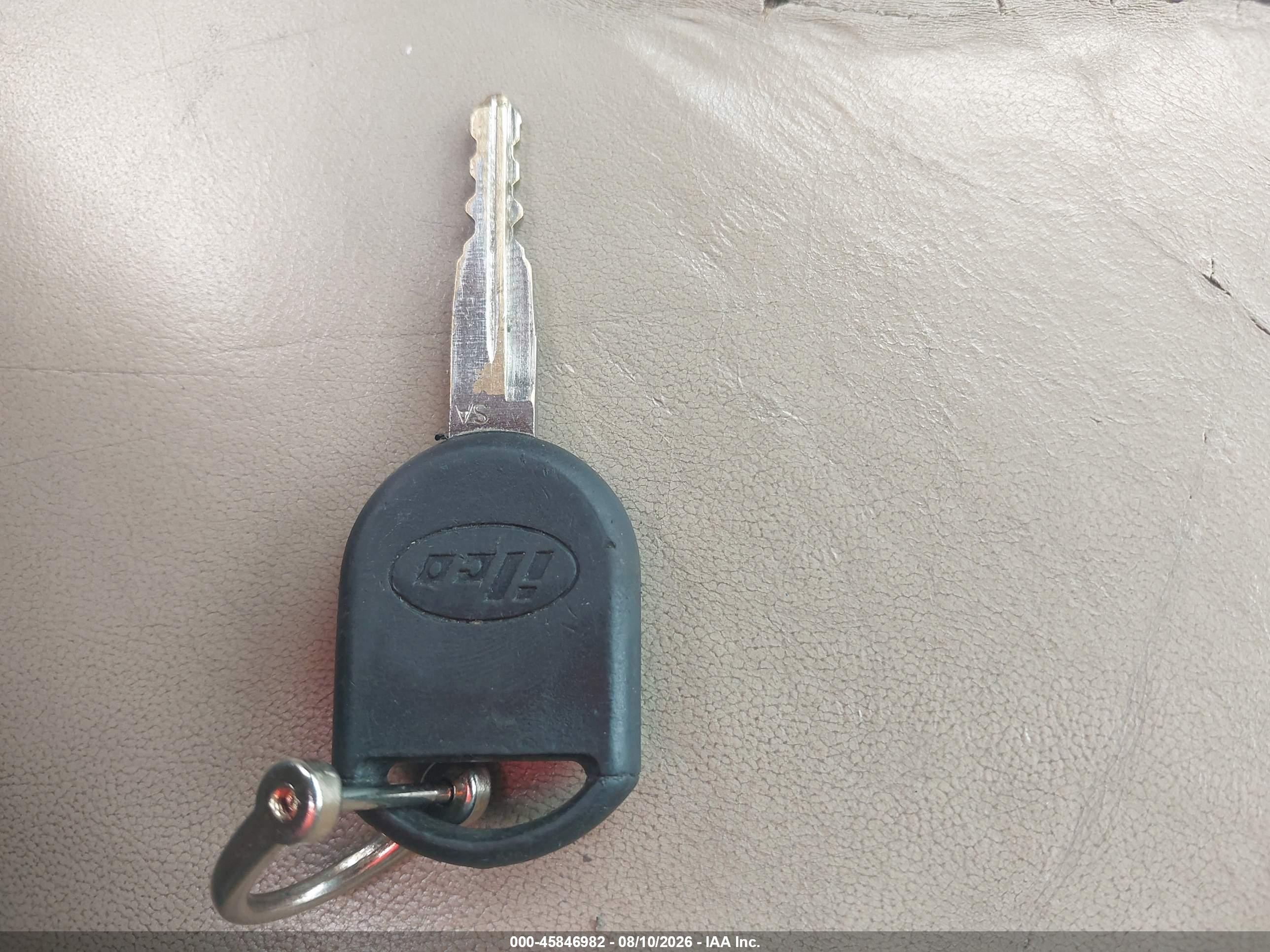 2011 Ford Escape Xlt Burgundy vin: 1FMCU0DG8BKB88813