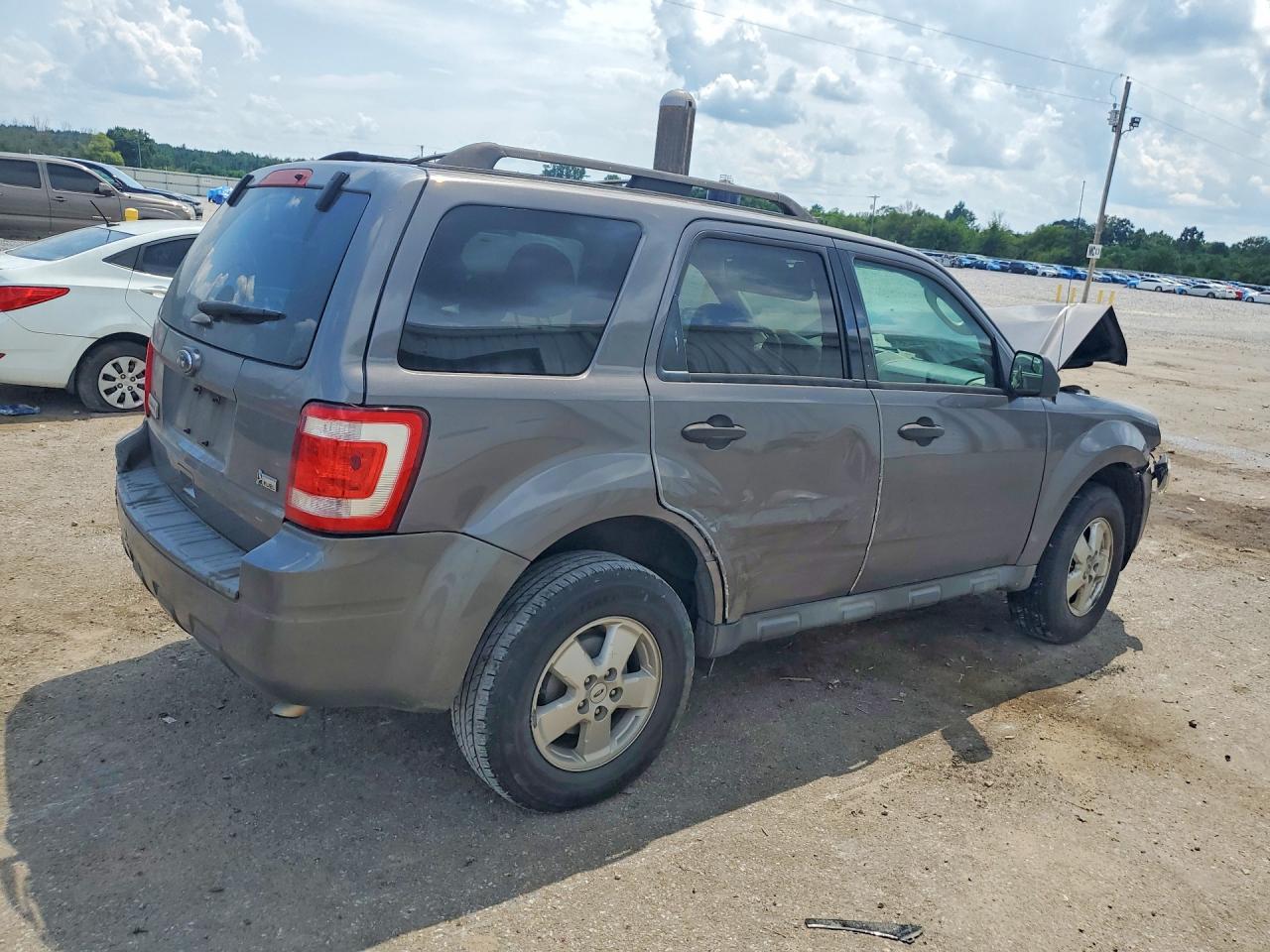 2011 Ford Escape Xlt Gray vin: 1FMCU0DG8BKC01981