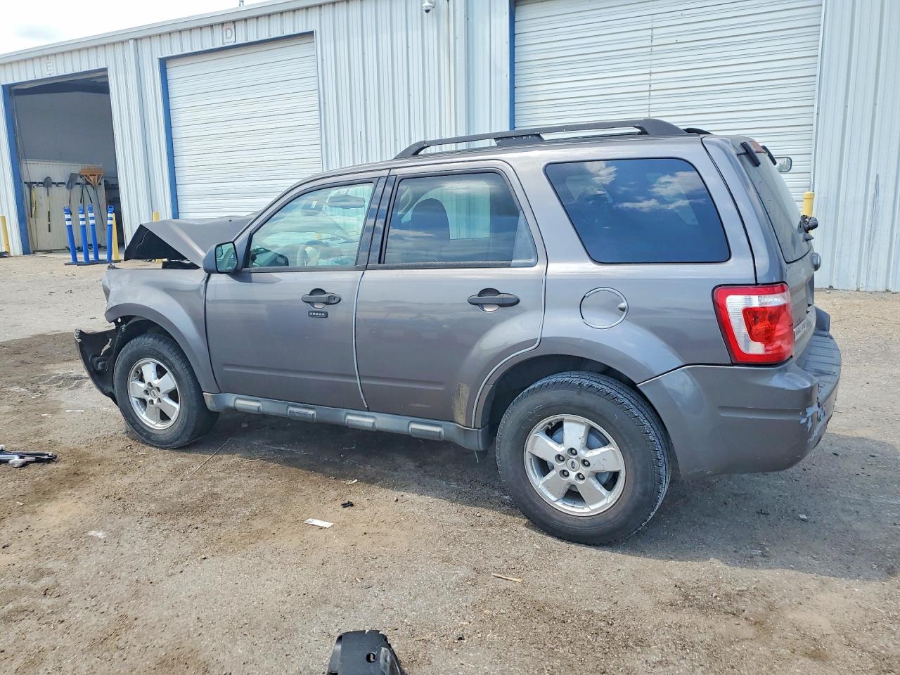 2011 Ford Escape Xlt Gray vin: 1FMCU0DG8BKC01981