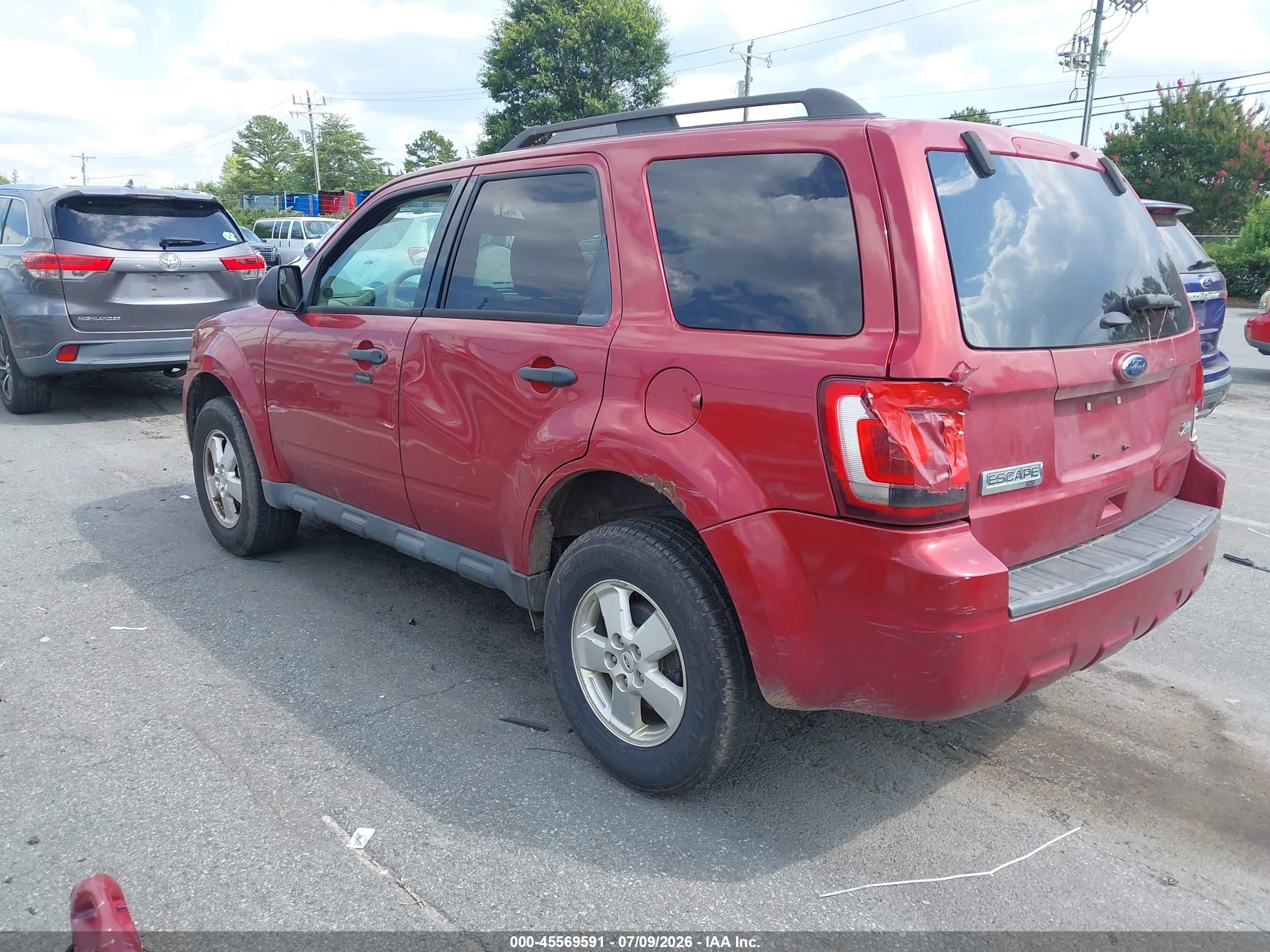 2012 Ford Escape Xlt Red vin: 1FMCU0DG8CKA66972