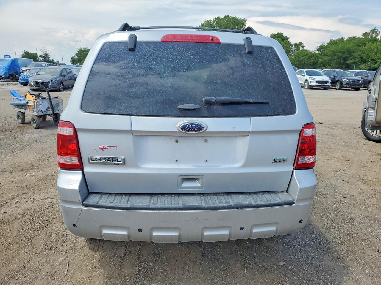 2012 Ford Escape Xlt Серебряный vin: 1FMCU0DG8CKC38949