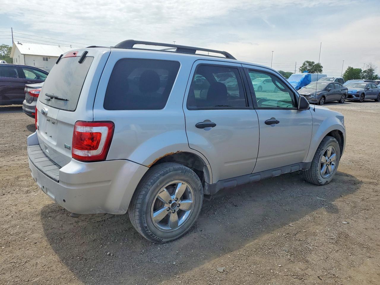 2012 Ford Escape Xlt Серебряный vin: 1FMCU0DG8CKC38949