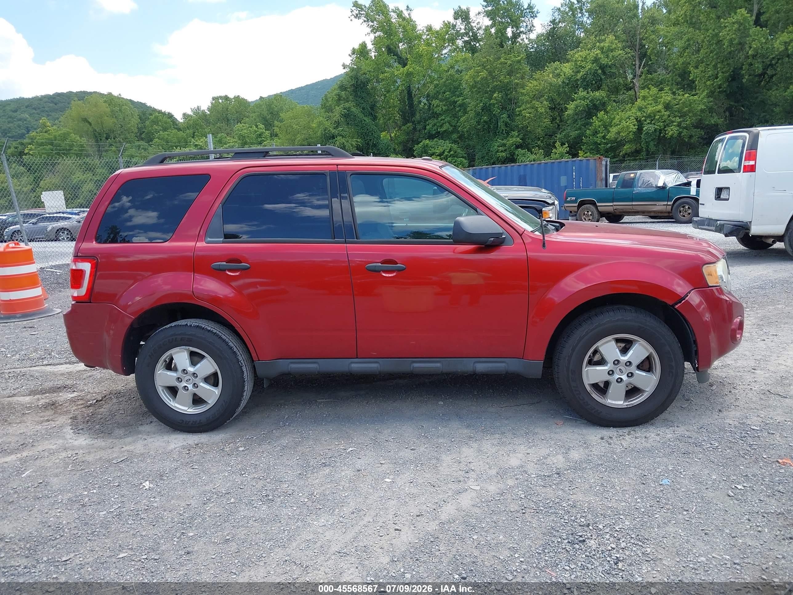 2012 Ford Escape Xlt Красный vin: 1FMCU0DG8CKC63429
