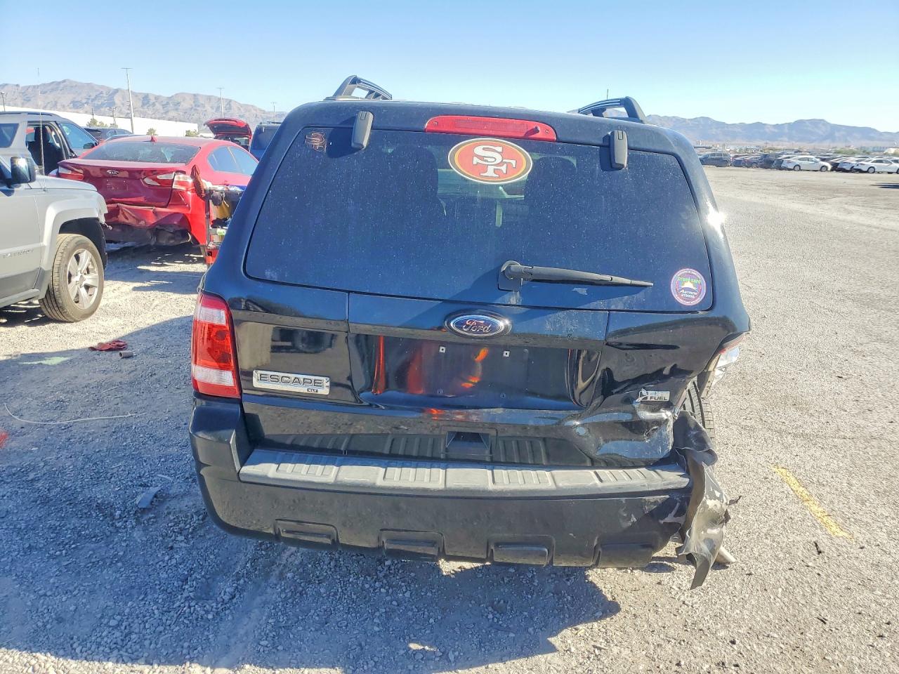 2010 Ford Escape Xlt Black vin: 1FMCU0DG9AKC06427