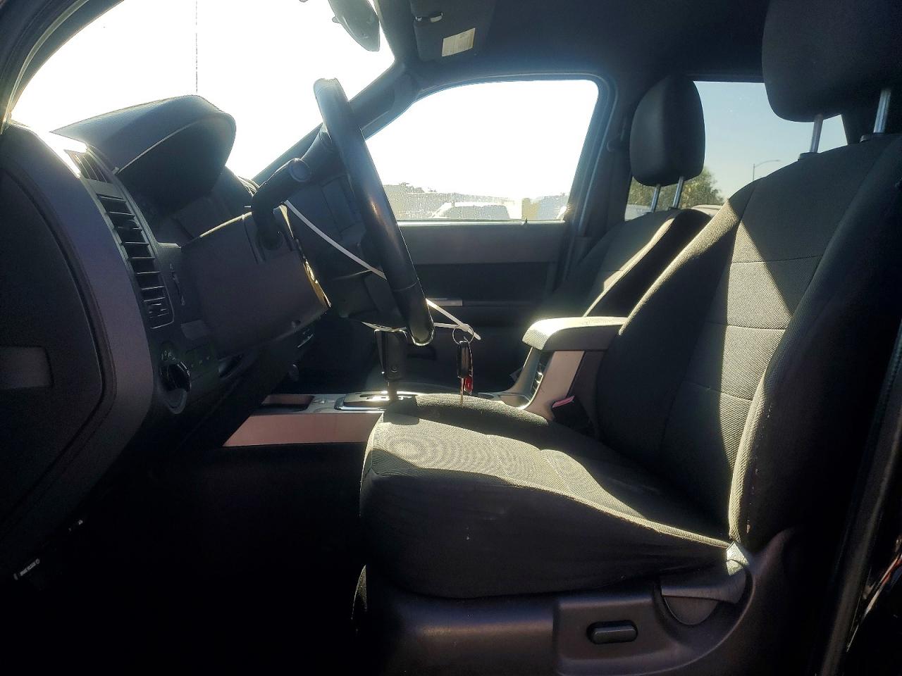 2010 Ford Escape Xlt Black vin: 1FMCU0DG9AKC06427