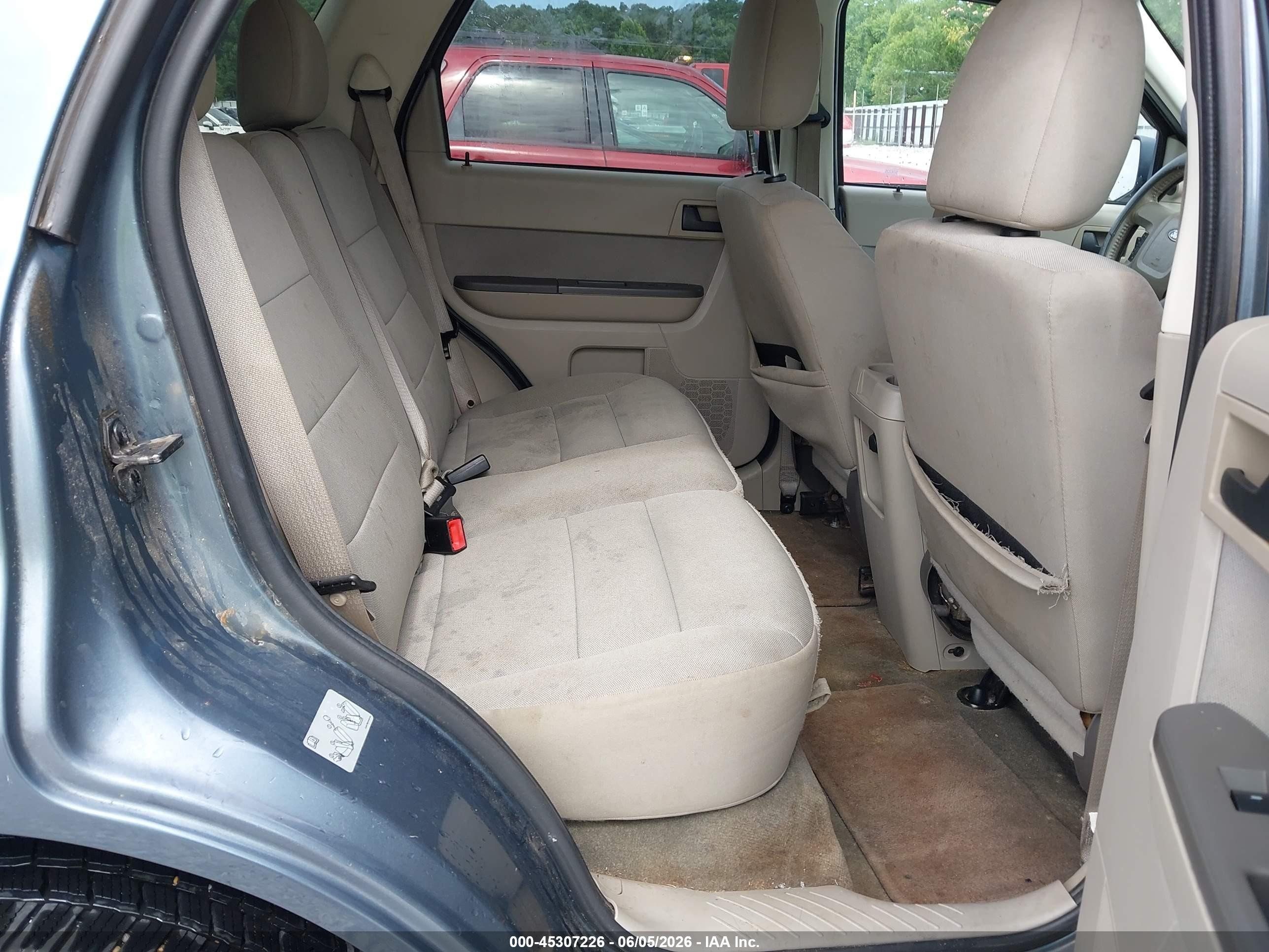 2010 Ford Escape Xlt Blue vin: 1FMCU0DG9AKC22207
