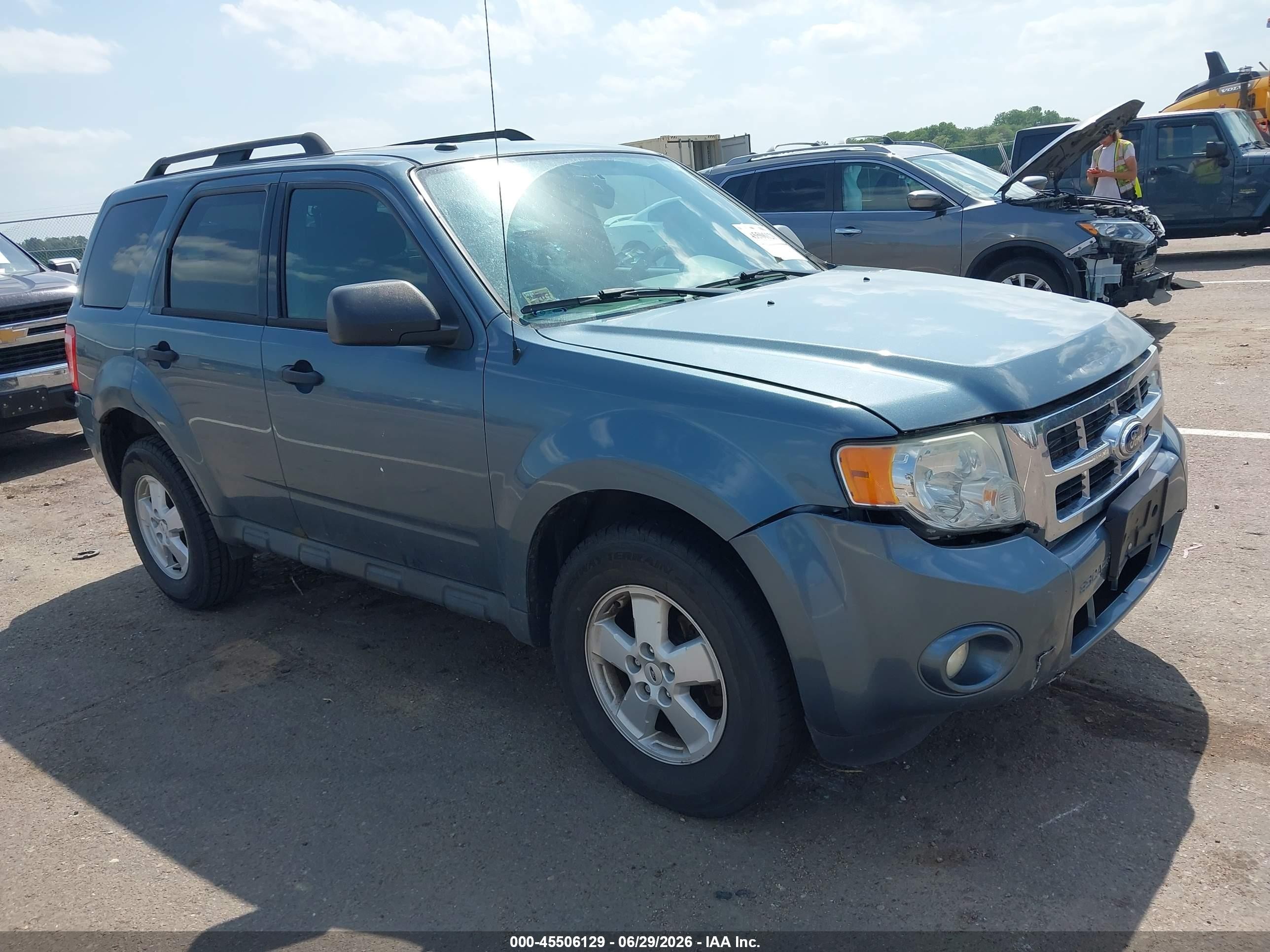 2010 Ford Escape Xlt Синий vin: 1FMCU0DG9AKC67583