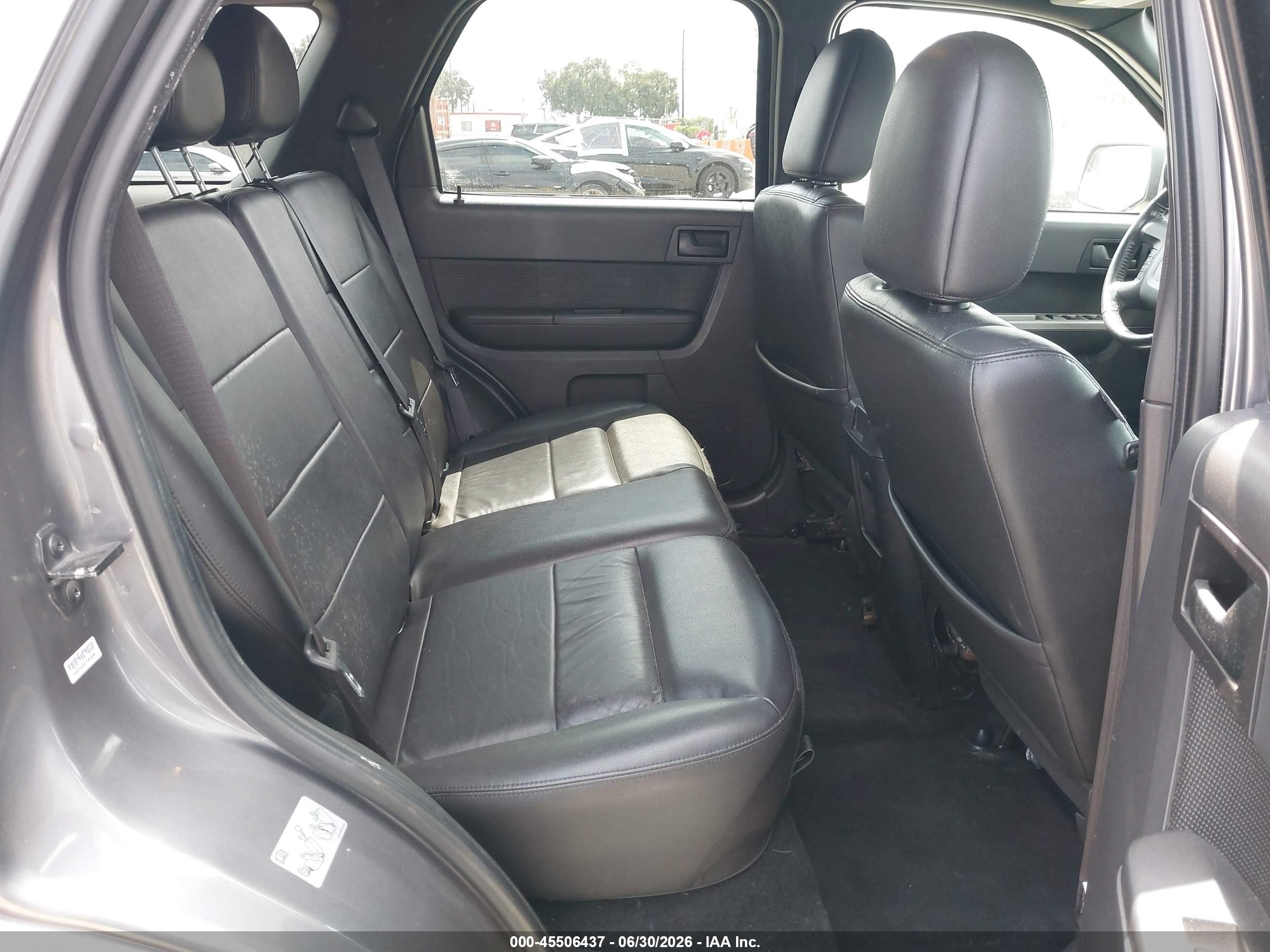 2010 Ford Escape Xlt Gray vin: 1FMCU0DG9AKD33114