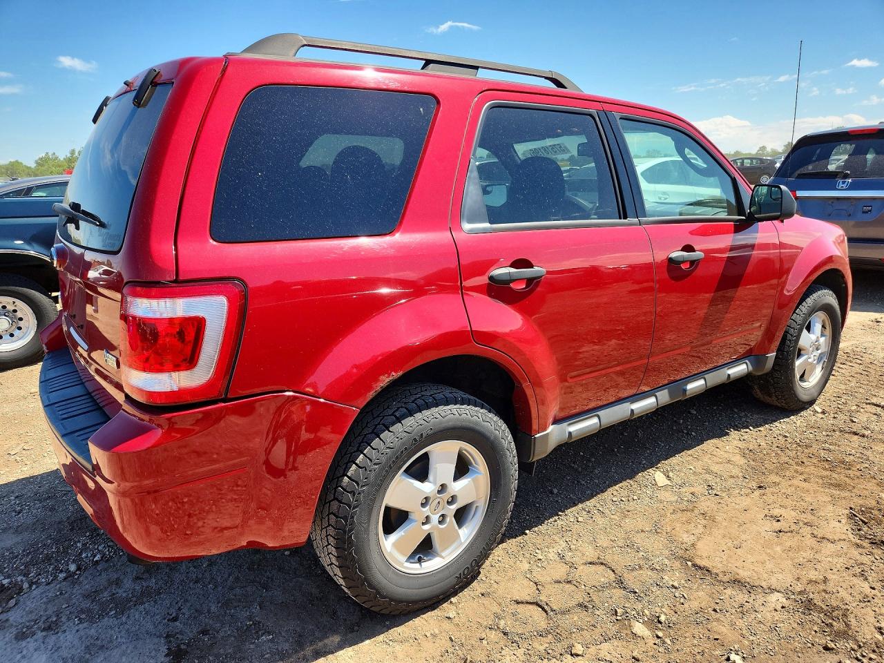 2010 Ford Escape Xlt Red vin: 1FMCU0DG9AKD37843