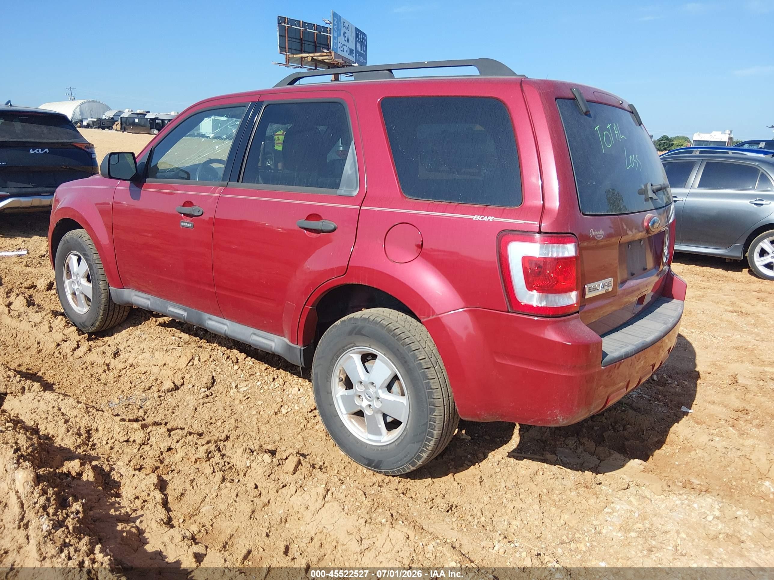 2011 Ford Escape Xlt Red vin: 1FMCU0DG9BKA08786