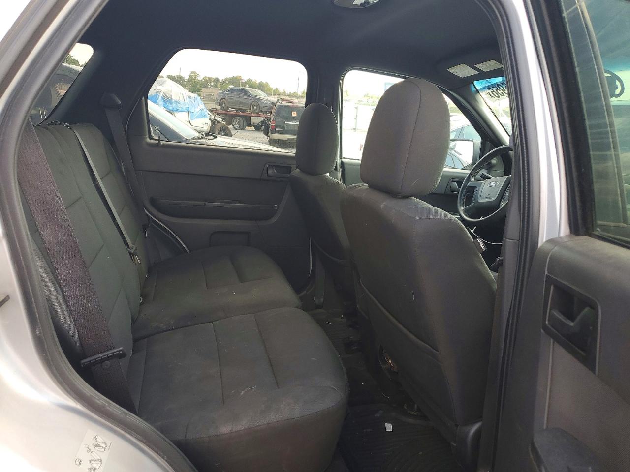 2011 Ford Escape Xlt Silver vin: 1FMCU0DG9BKA15060