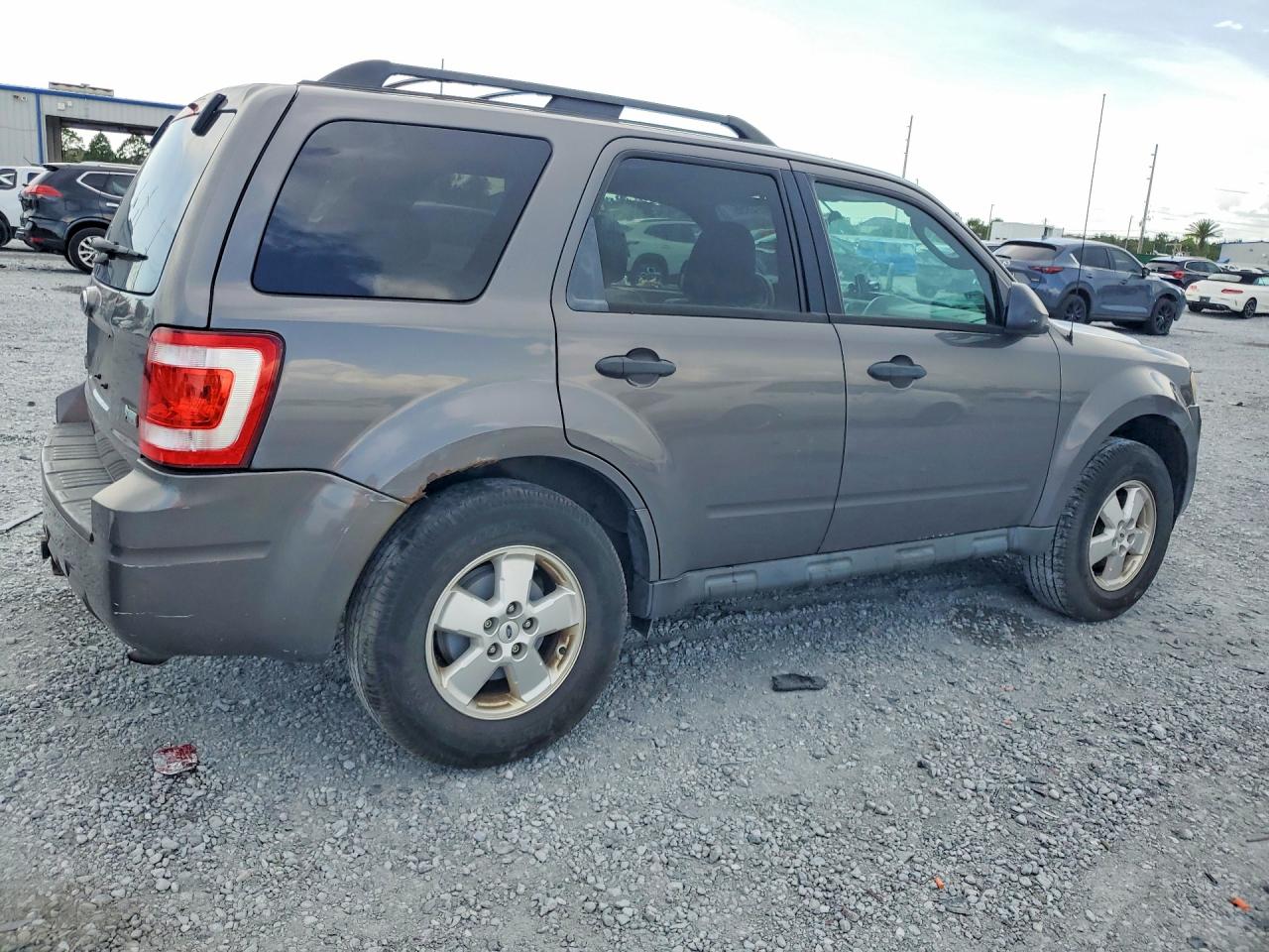 2011 Ford Escape Xlt Gray vin: 1FMCU0DG9BKB03154
