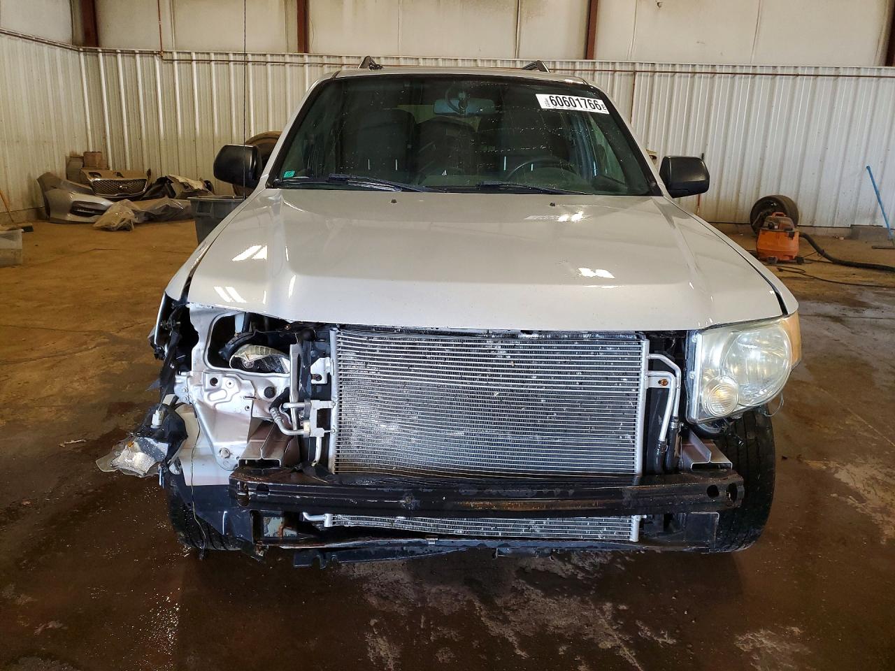 2011 Ford Escape Xlt Silver vin: 1FMCU0DG9BKB45551