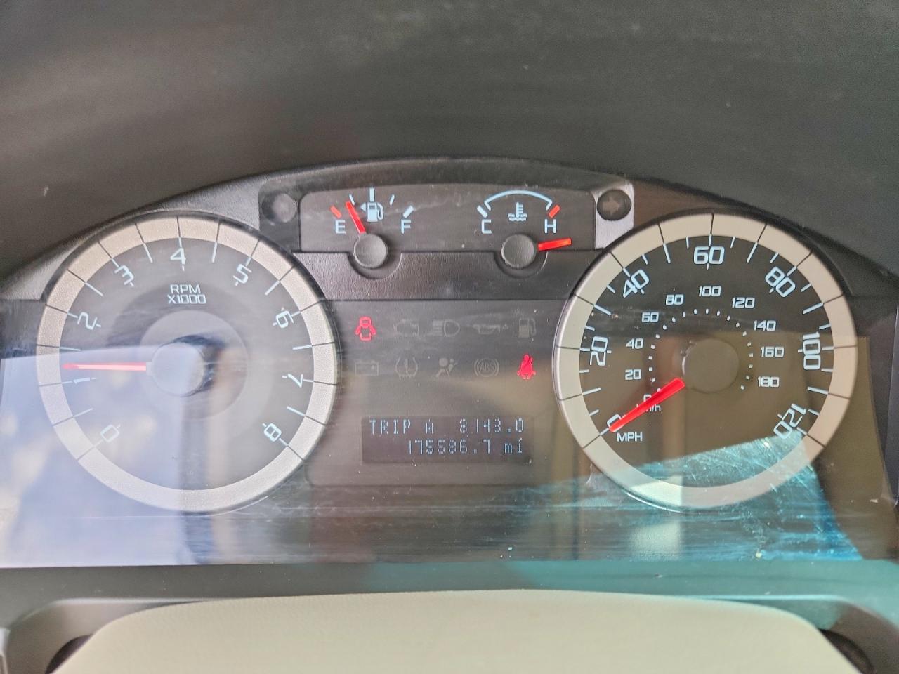 2011 Ford Escape Xlt Red vin: 1FMCU0DG9BKB59546