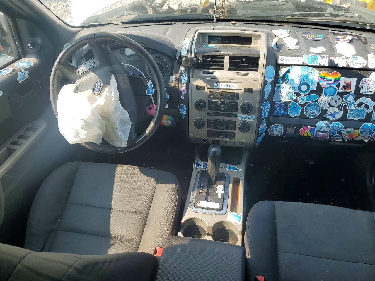 2011 Ford Escape Xlt Серебряный vin: 1FMCU0DG9BKB81370