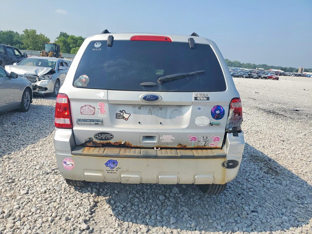 2011 Ford Escape Xlt Серебряный vin: 1FMCU0DG9BKB81370