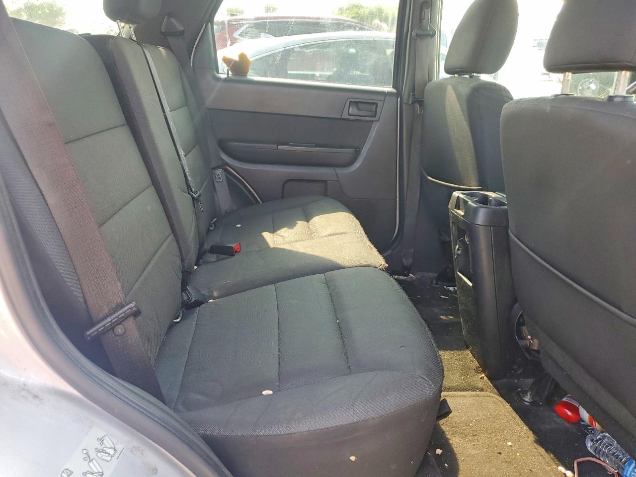 2011 Ford Escape Xlt Серебряный vin: 1FMCU0DG9BKB81370