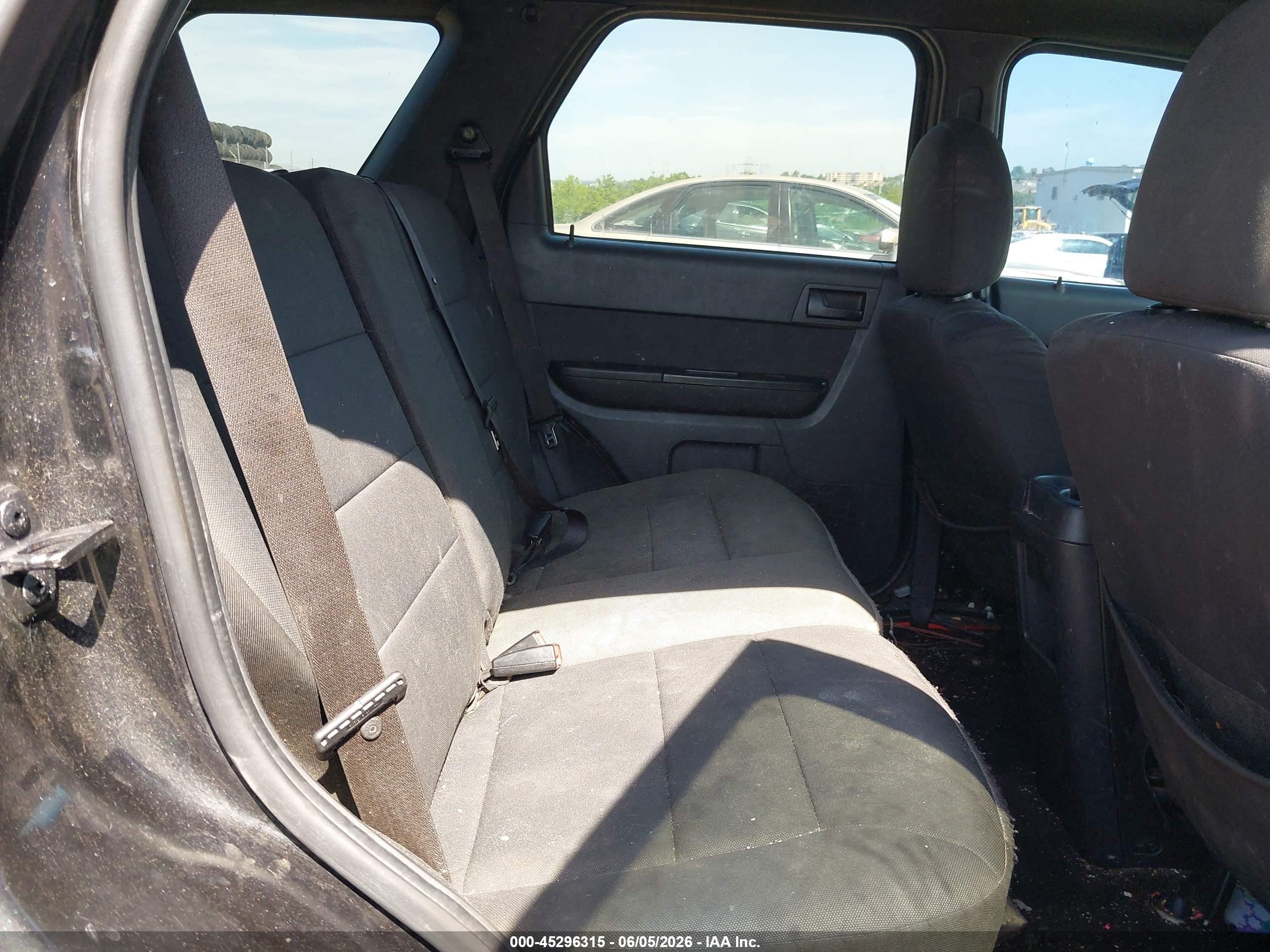 2011 Ford Escape Xlt Черный vin: 1FMCU0DG9BKC01651