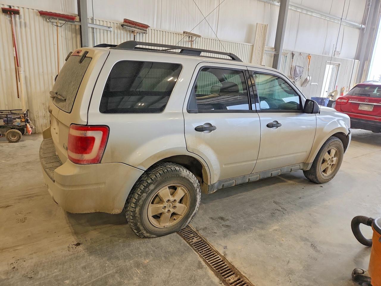 2012 Ford Escape Xlt Gray vin: 1FMCU0DG9CKA58198