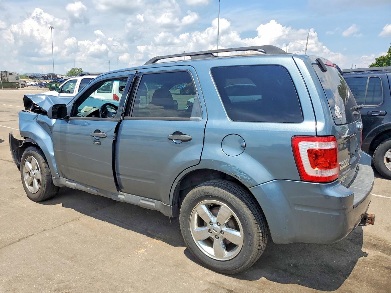 2012 Ford Escape Xlt Blue vin: 1FMCU0DG9CKB51786