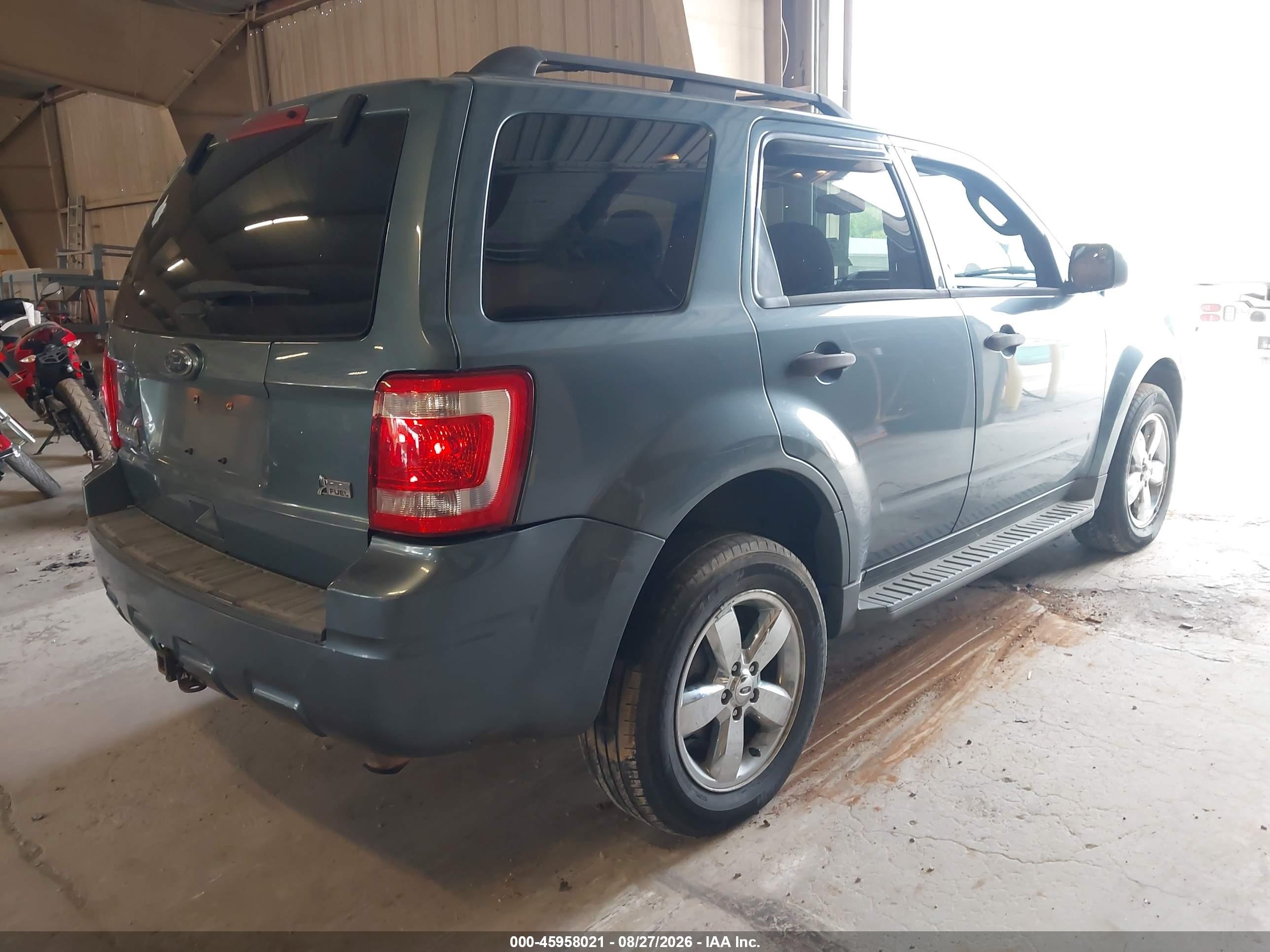 2012 Ford Escape Xlt Light Blue vin: 1FMCU0DG9CKC59843