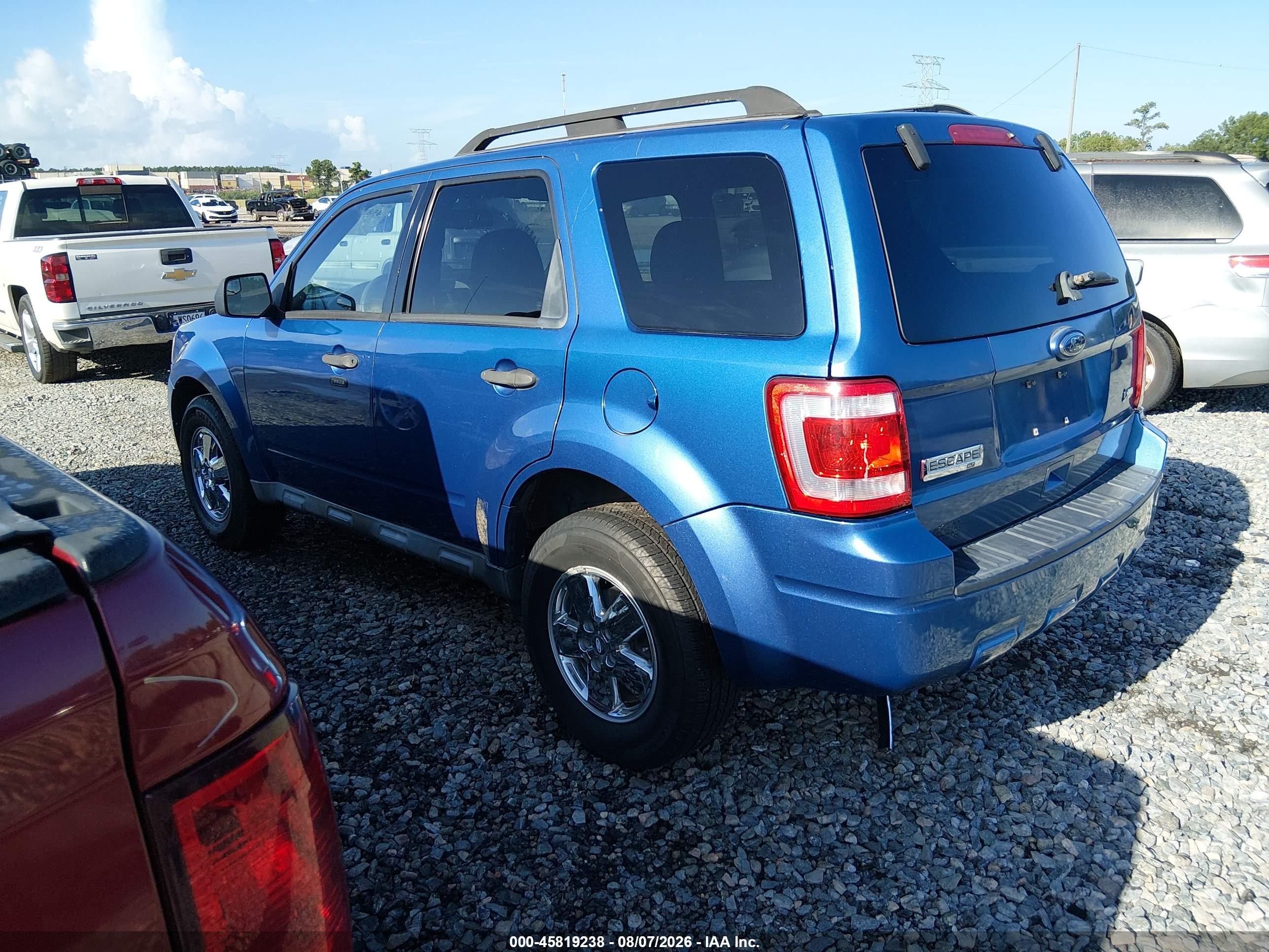 2010 Ford Escape Xlt Синий vin: 1FMCU0DGXAKA14949