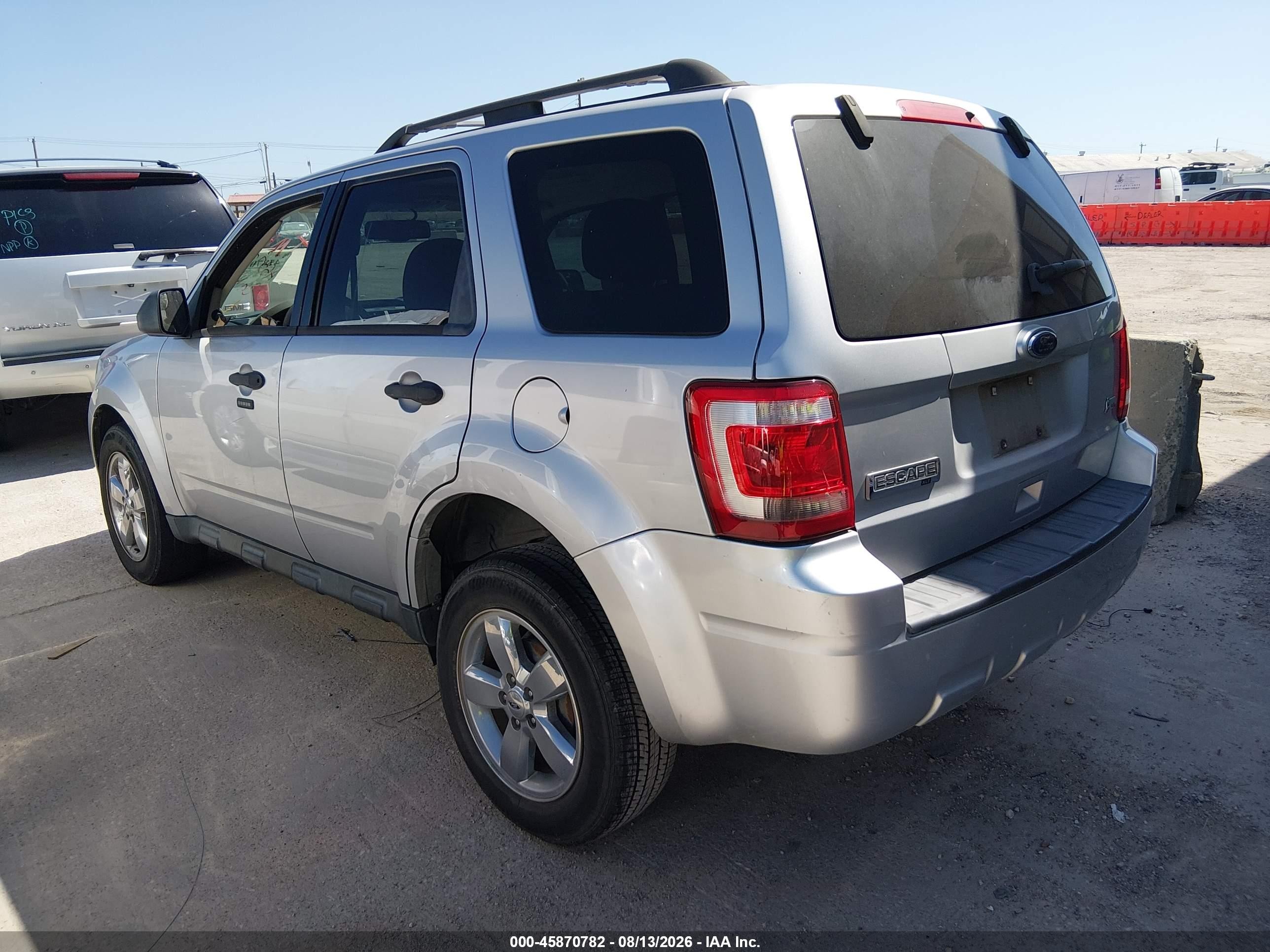 2010 Ford Escape Xlt Silver vin: 1FMCU0DGXAKA55727