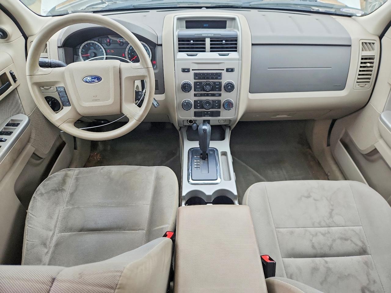 2011 Ford Escape Xlt White vin: 1FMCU0DGXBKA24074