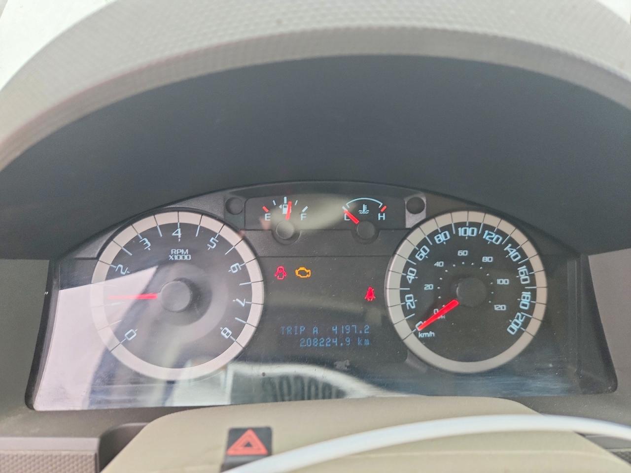 2011 Ford Escape Xlt White vin: 1FMCU0DGXBKA24074