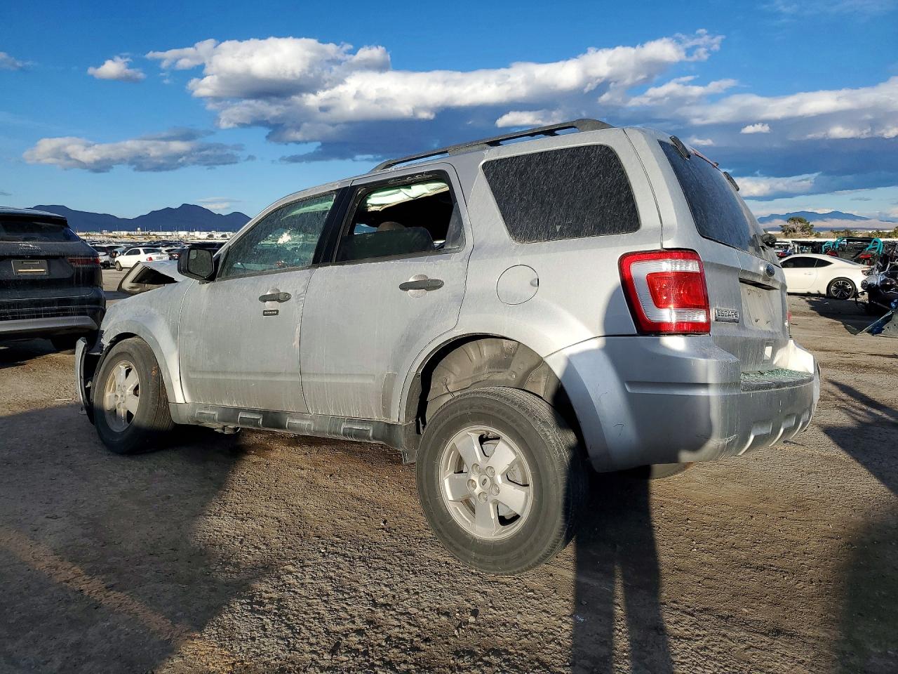 2011 Ford Escape Xlt Silver vin: 1FMCU0DGXBKA60458