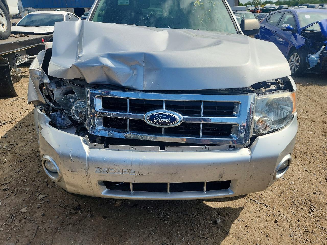 2011 Ford Escape Xlt Silver vin: 1FMCU0DGXBKB02546