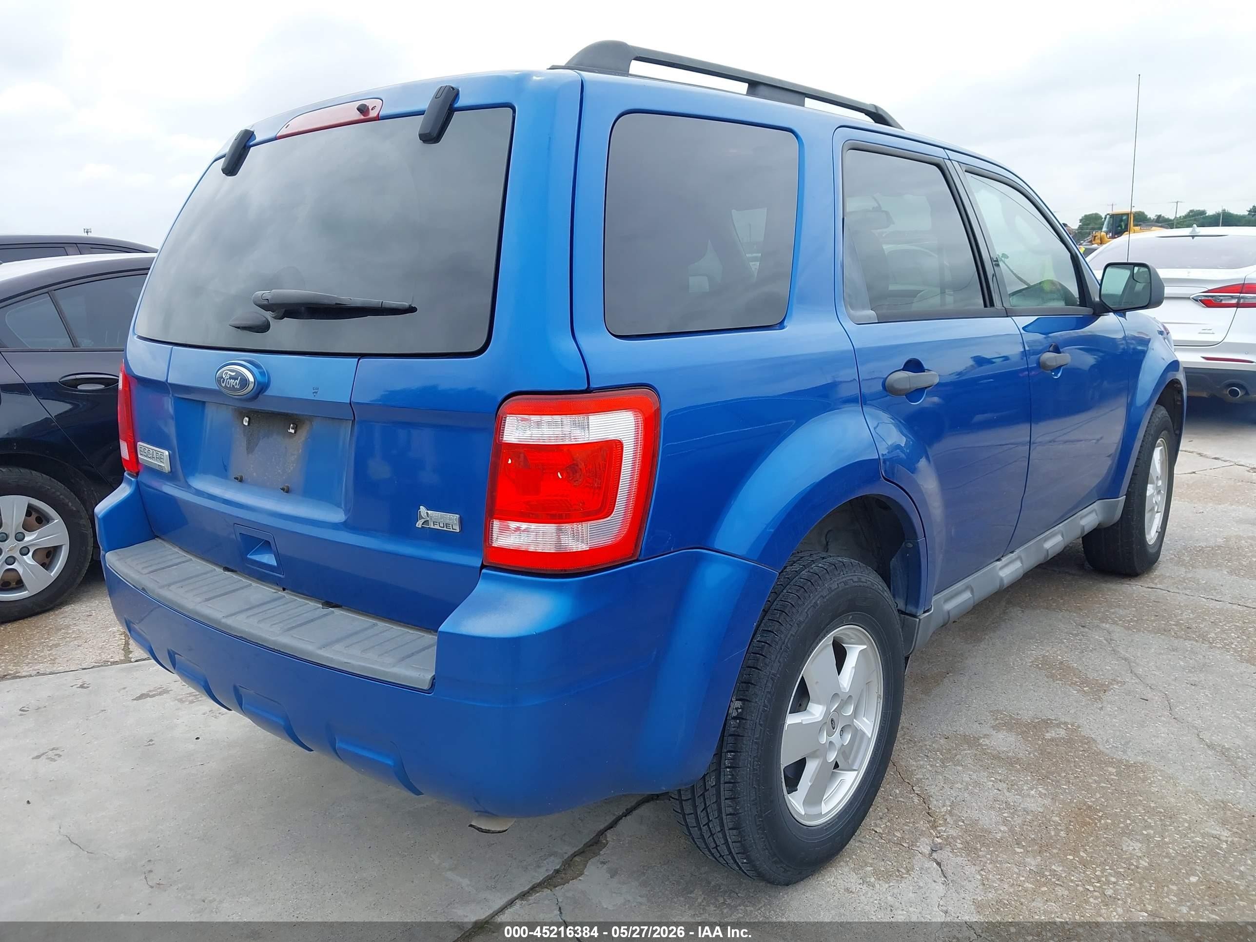 2011 Ford Escape Xlt Blue vin: 1FMCU0DGXBKB59068