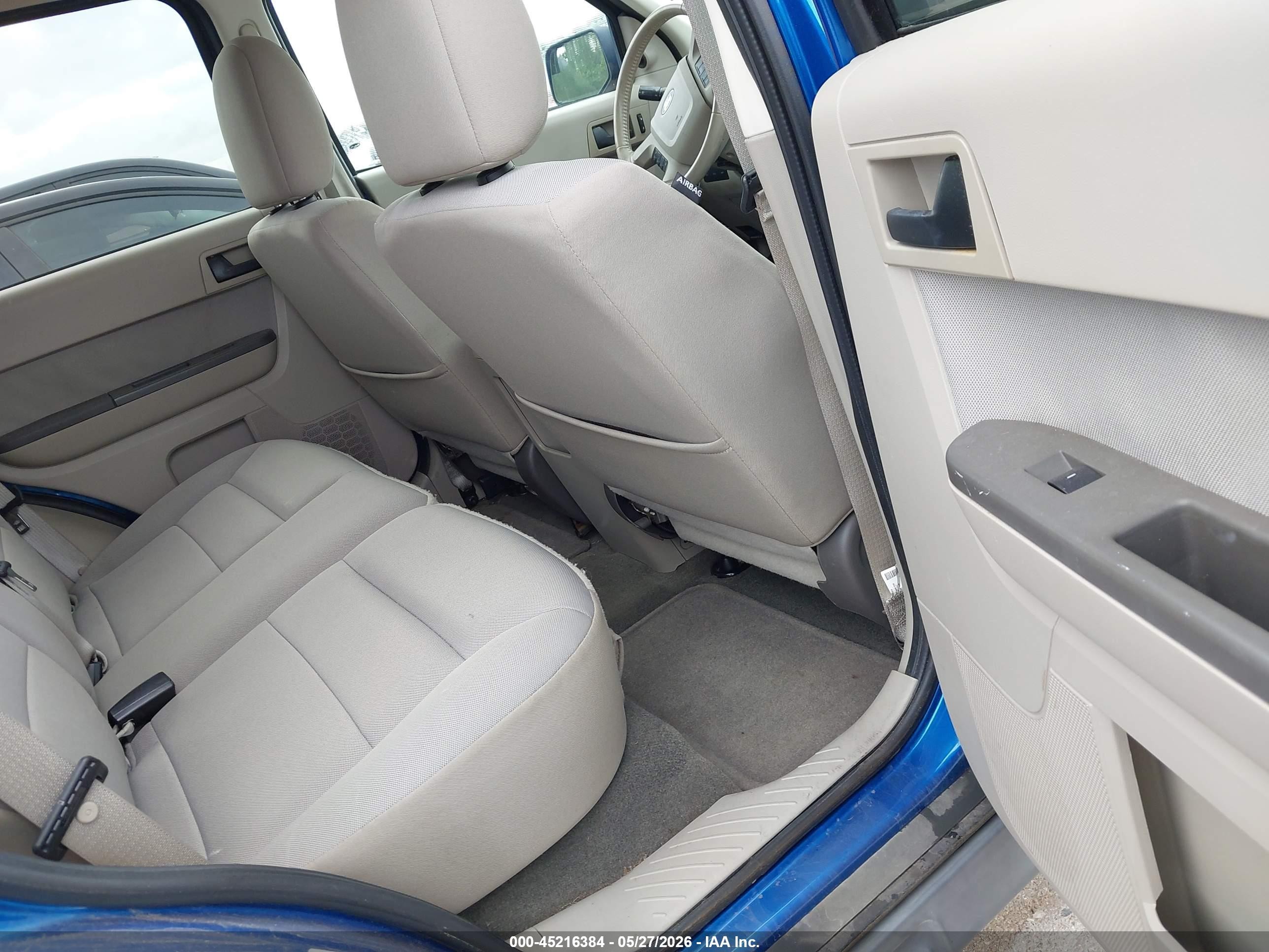2011 Ford Escape Xlt Blue vin: 1FMCU0DGXBKB59068