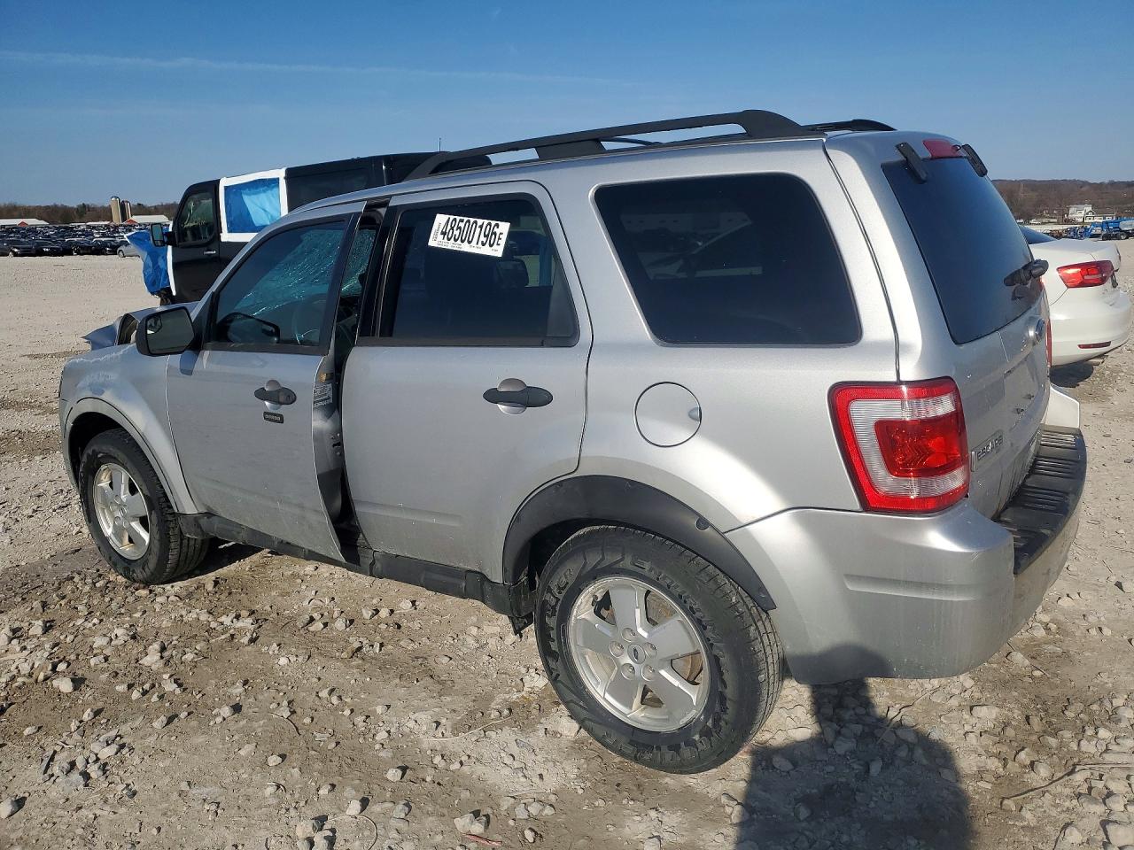 2011 Ford Escape Xlt Silver vin: 1FMCU0DGXBKC09919