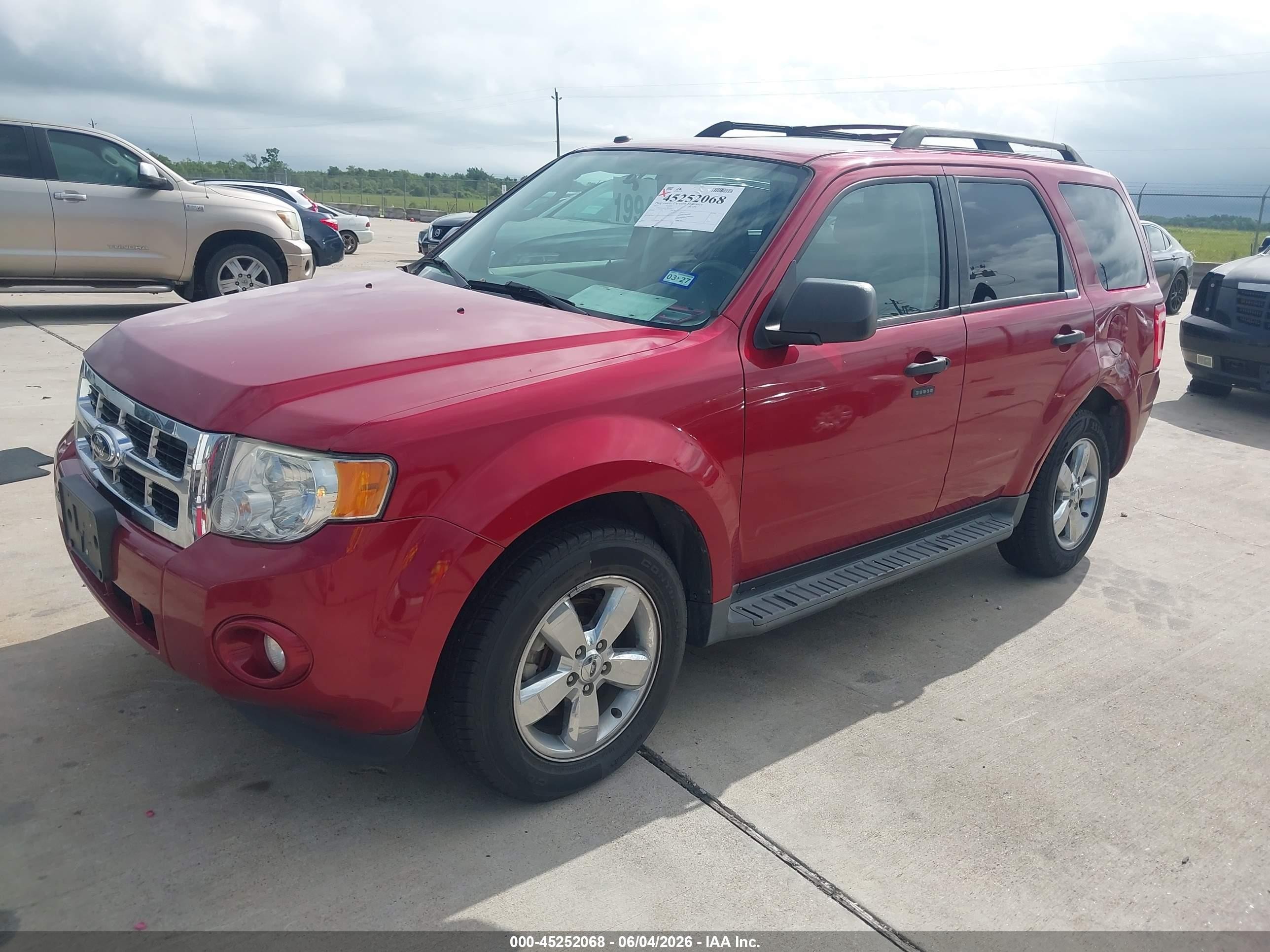 2012 Ford Escape Xlt Red vin: 1FMCU0DGXCKC65327