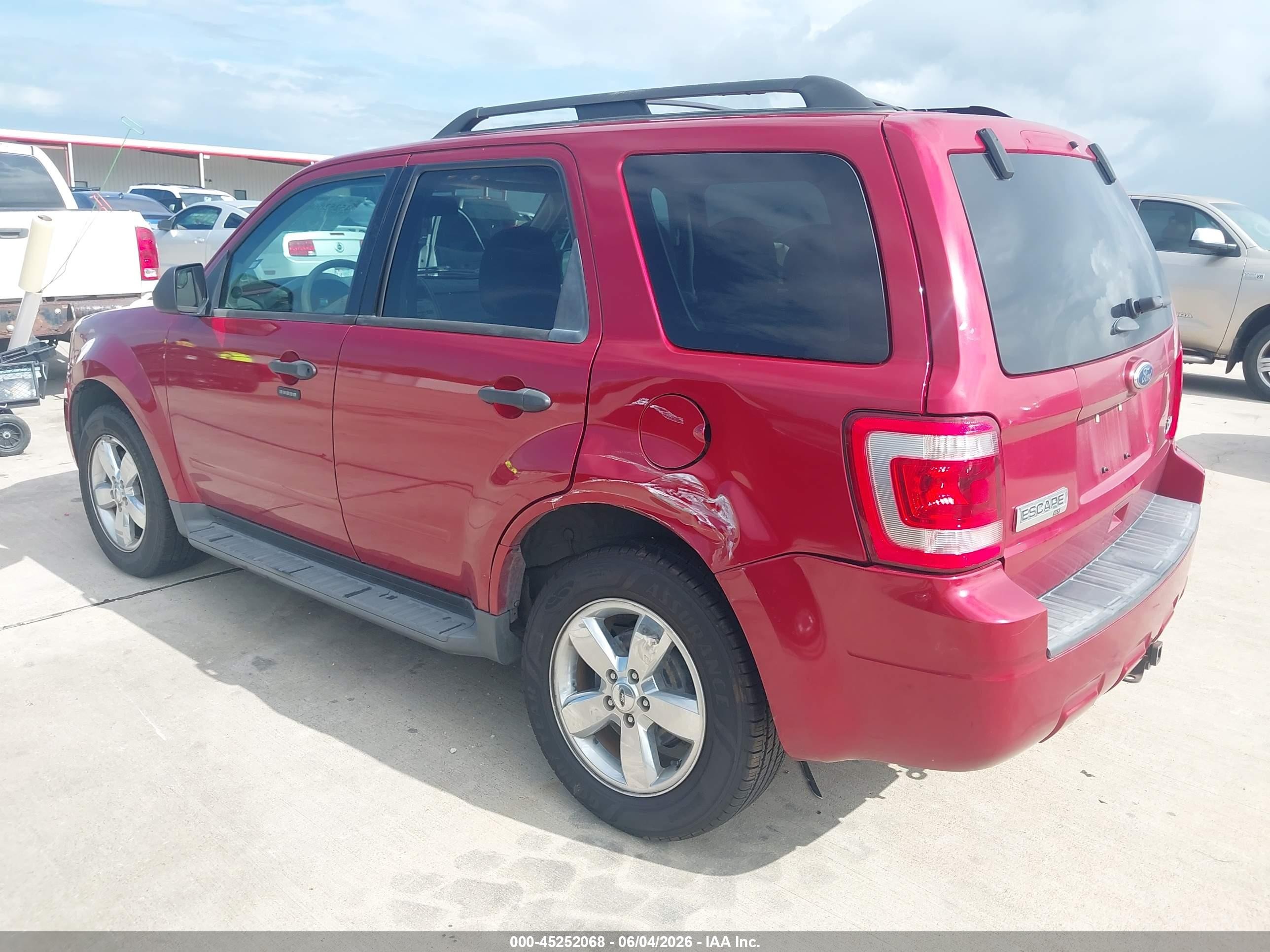 2012 Ford Escape Xlt Red vin: 1FMCU0DGXCKC65327