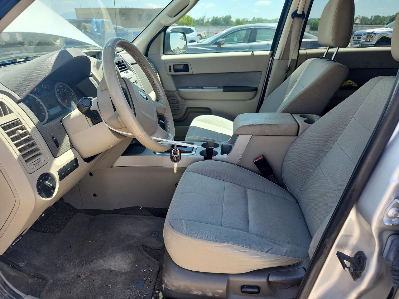 2012 Ford Escape Xlt Серебряный vin: 1FMCU0DGXCKC82466