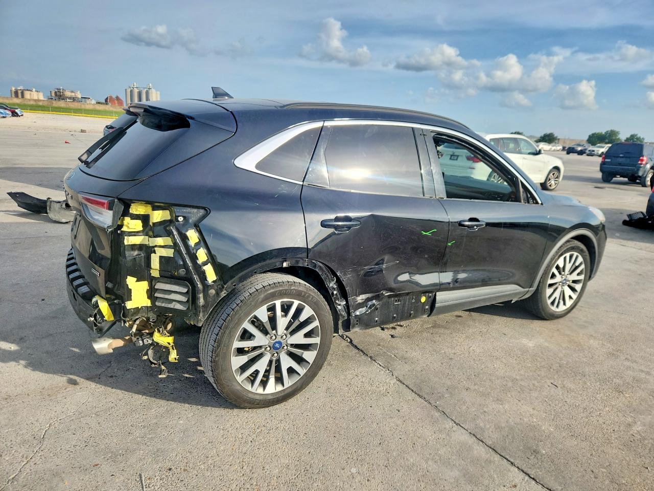 2020 Ford Escape Titanium Black vin: 1FMCU0DZ4LUA68207