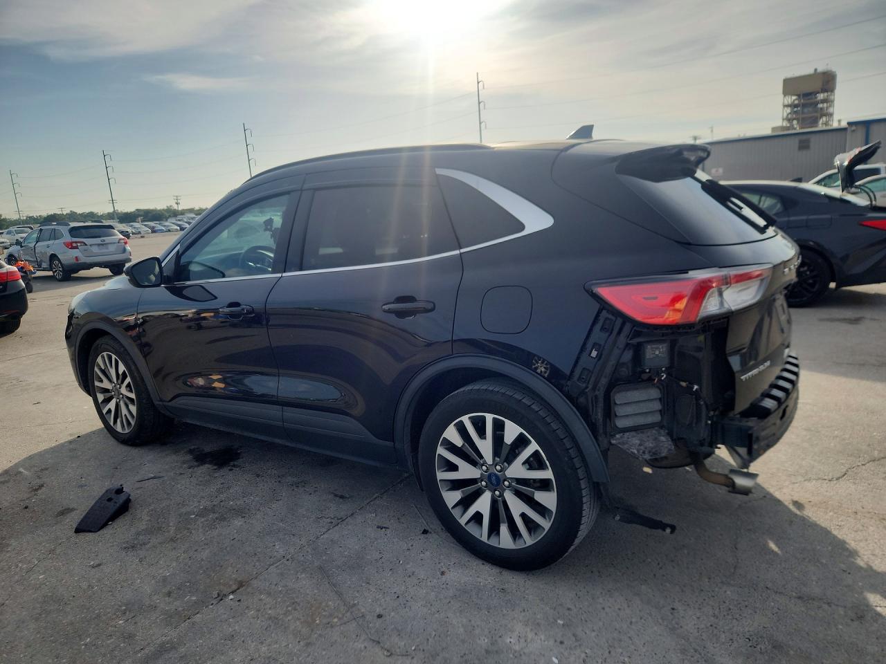 2020 Ford Escape Titanium Black vin: 1FMCU0DZ4LUA68207