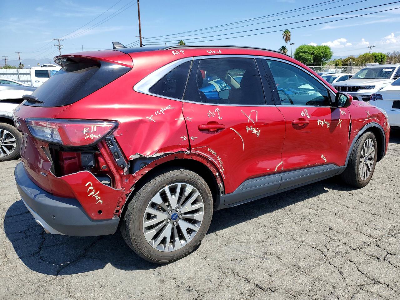 2021 Ford Escape Titanium Red vin: 1FMCU0DZ9MUB28113